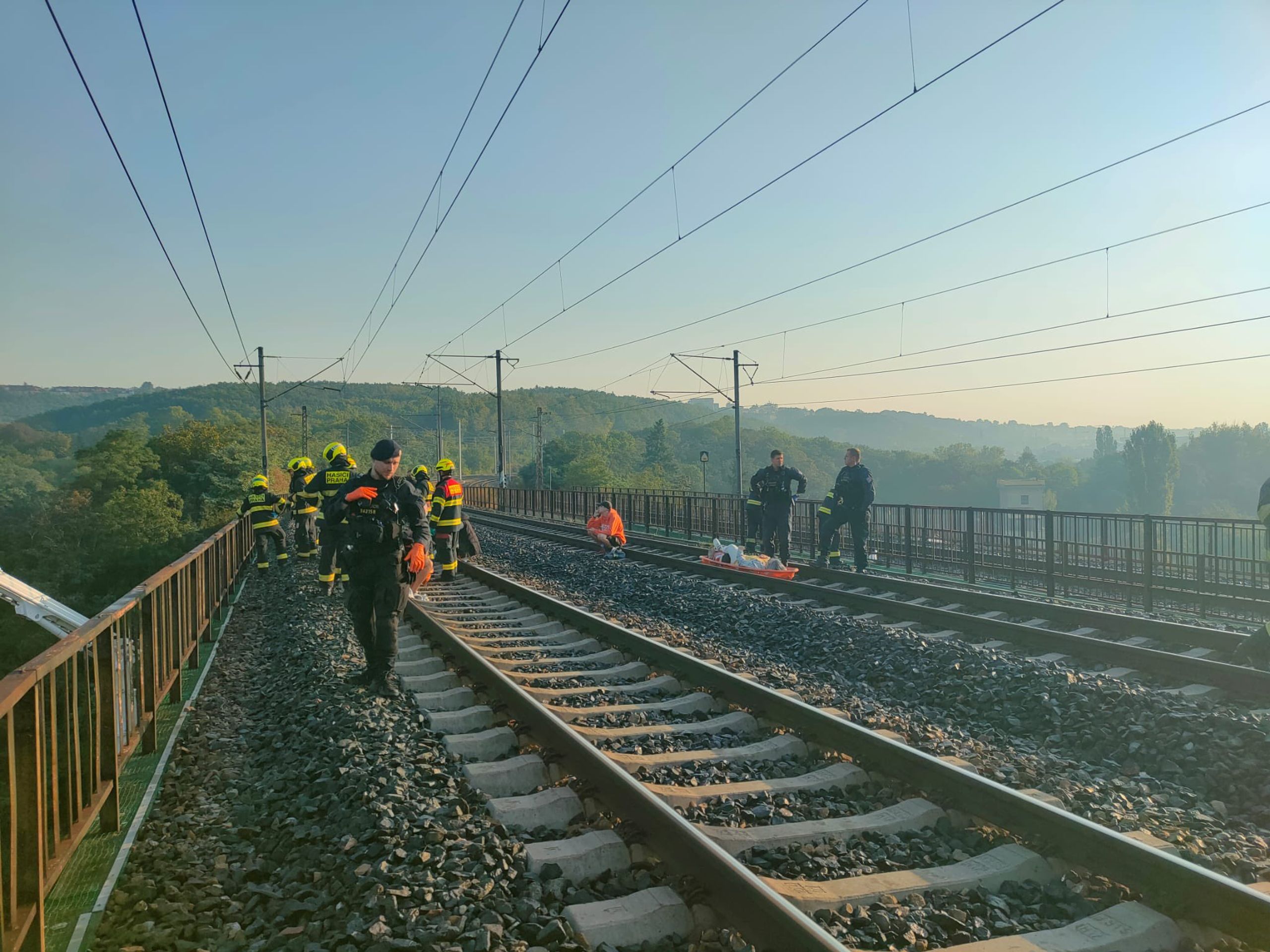 Srážka vlaků v pražské Libni (1) - Srážka vlaků v pražské Libni (17/24)