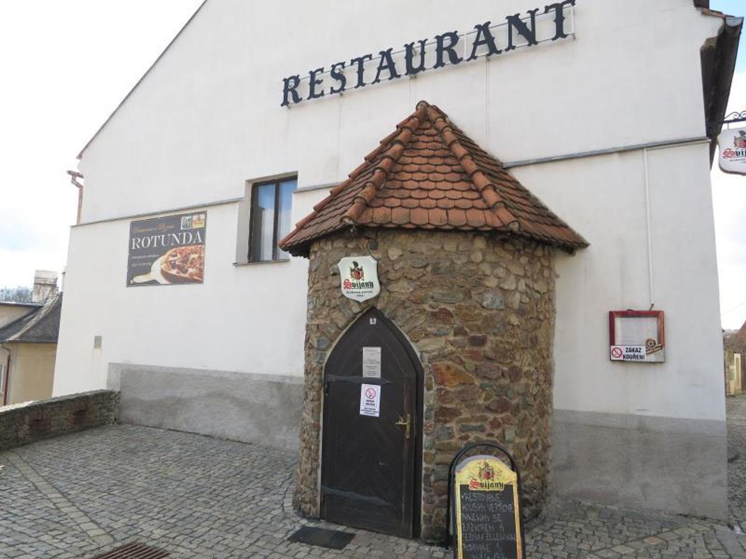 Uzavřené provozovny - Karel Stuchl, Restaurant Pizza Rotunda, Stříbro - GALERIE: Uzavřené provozovny za únor 2018 (23/49)