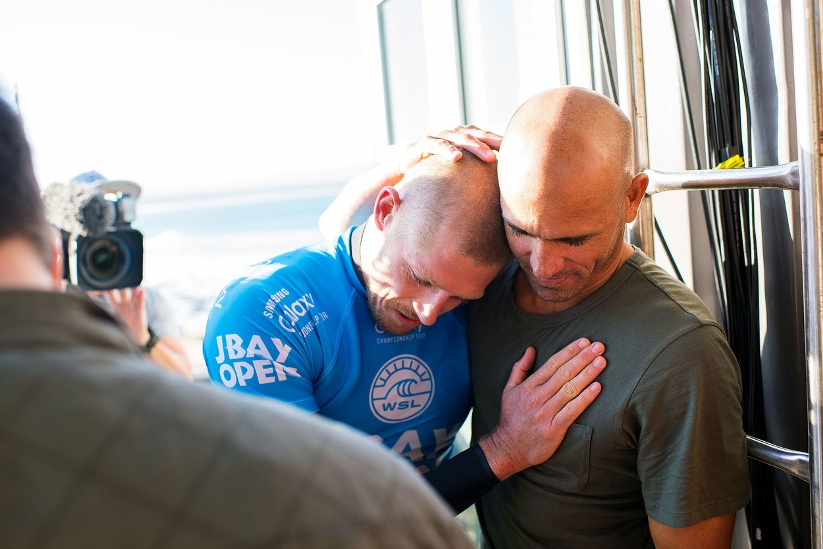 Mick Fanning a boj se žralokem - 2 - GALERIE: Mick Fanning a boj se žralokem (2/6)
