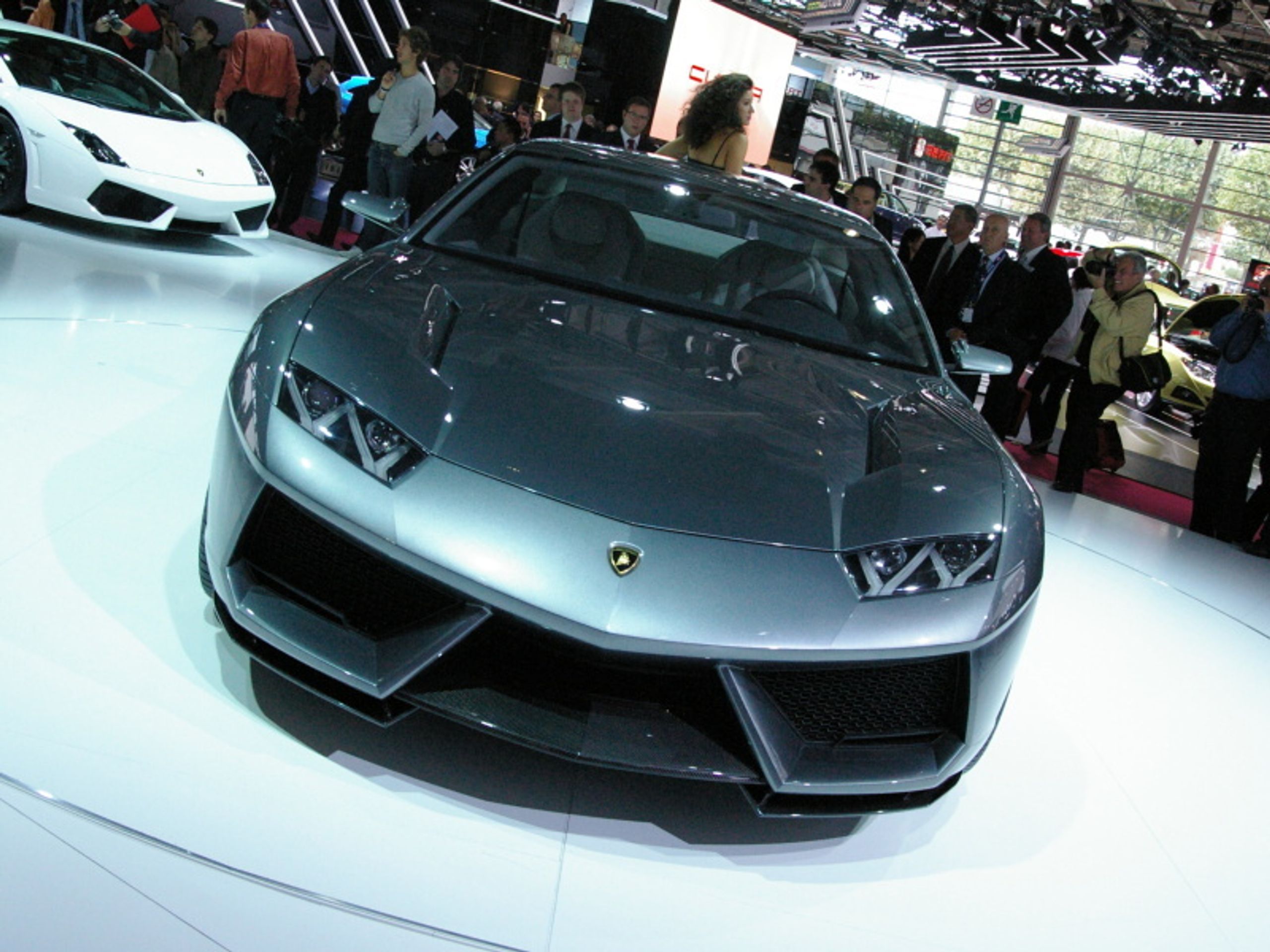 Lamborghini Estoque - GALERIE Lamborghini Estoque (2/6)