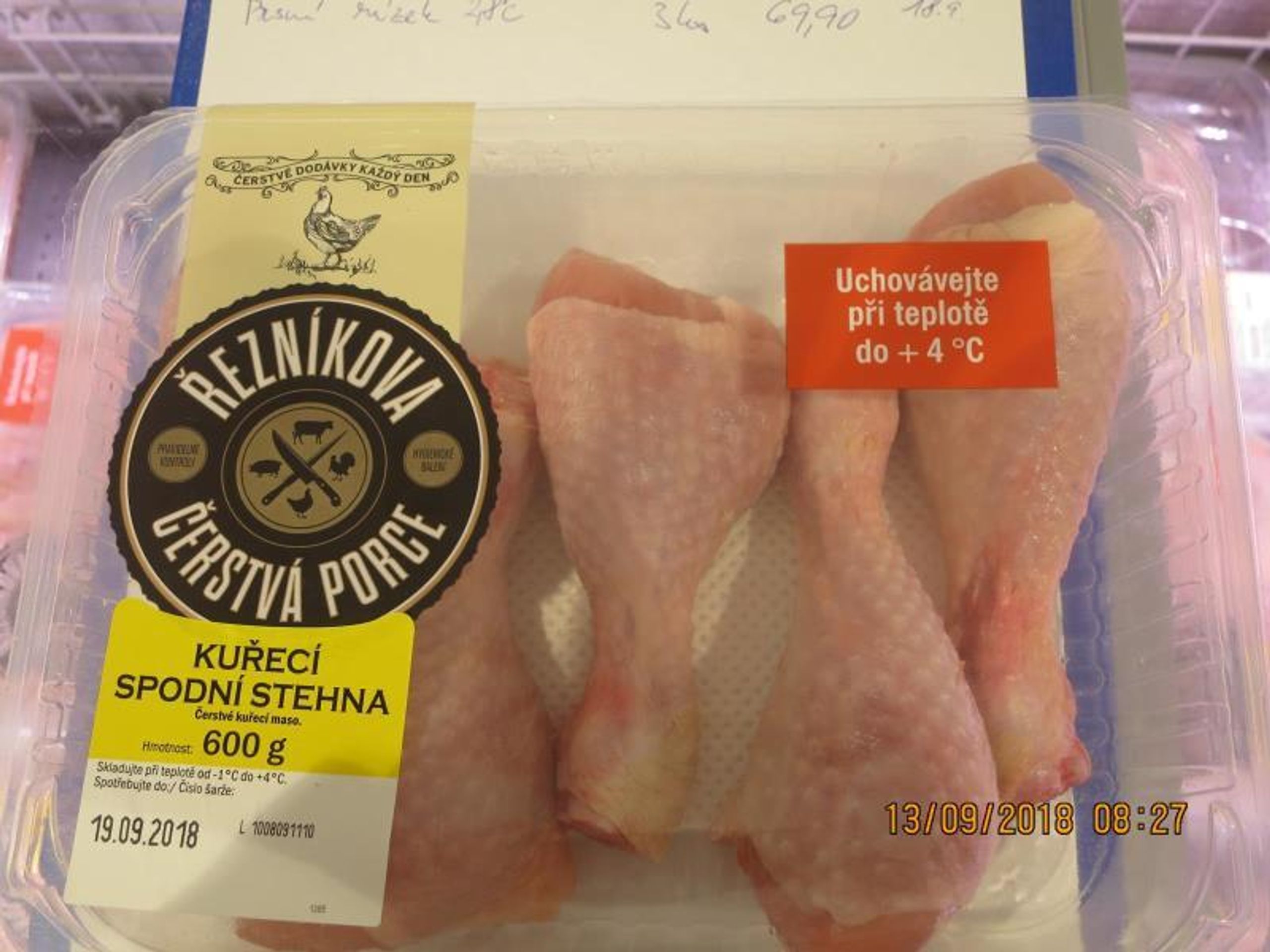 ŘEZNÍKOVA ČERSTVÁ PORCE KUŘECÍ SPODNÍ STEHNA Lidl Česká republika v.o.s. Lety u Dobřichovic - GALERIE: Nebezpečné potraviny v říjnu a listopadu 2 (31/49)