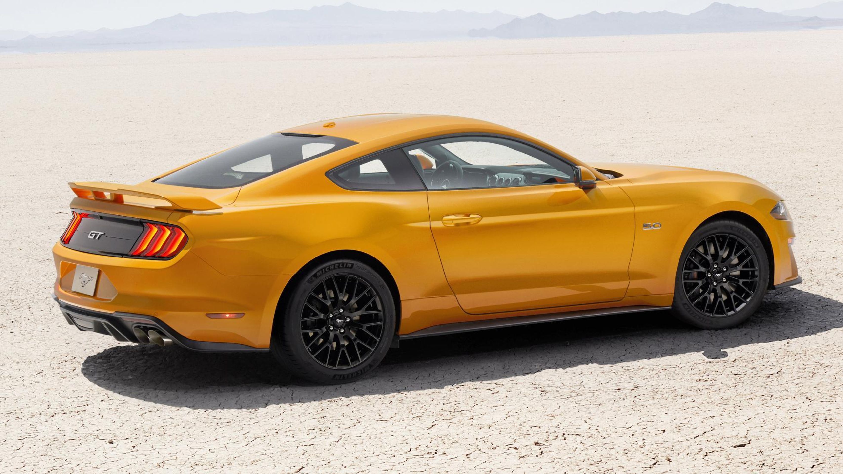 mustang - 26 - GALERIE: Facelift pro Ford Mustang (3/14)
