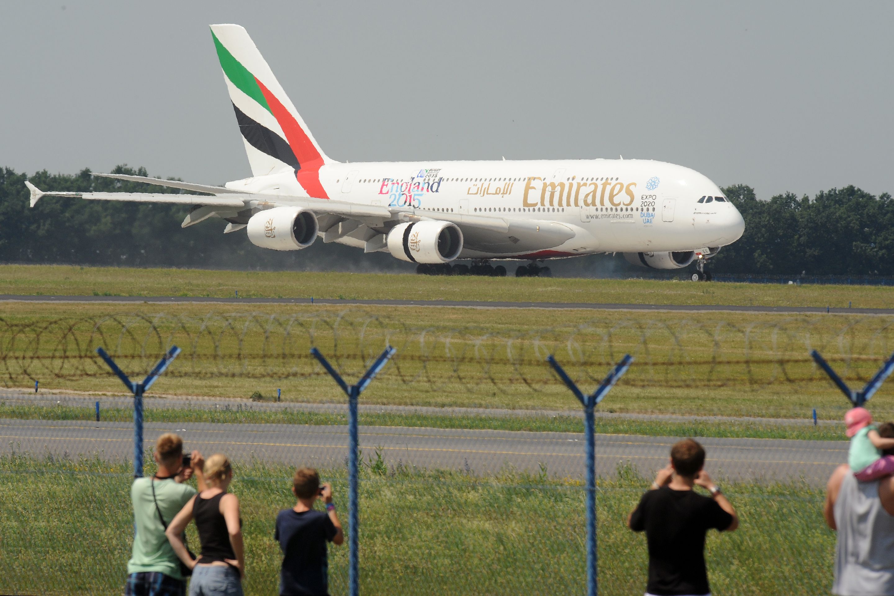 Přílet Airbusu A380 do Prahy - 6 - GALERIE: Přílet Airbusu A380 do Prahy (6/7)