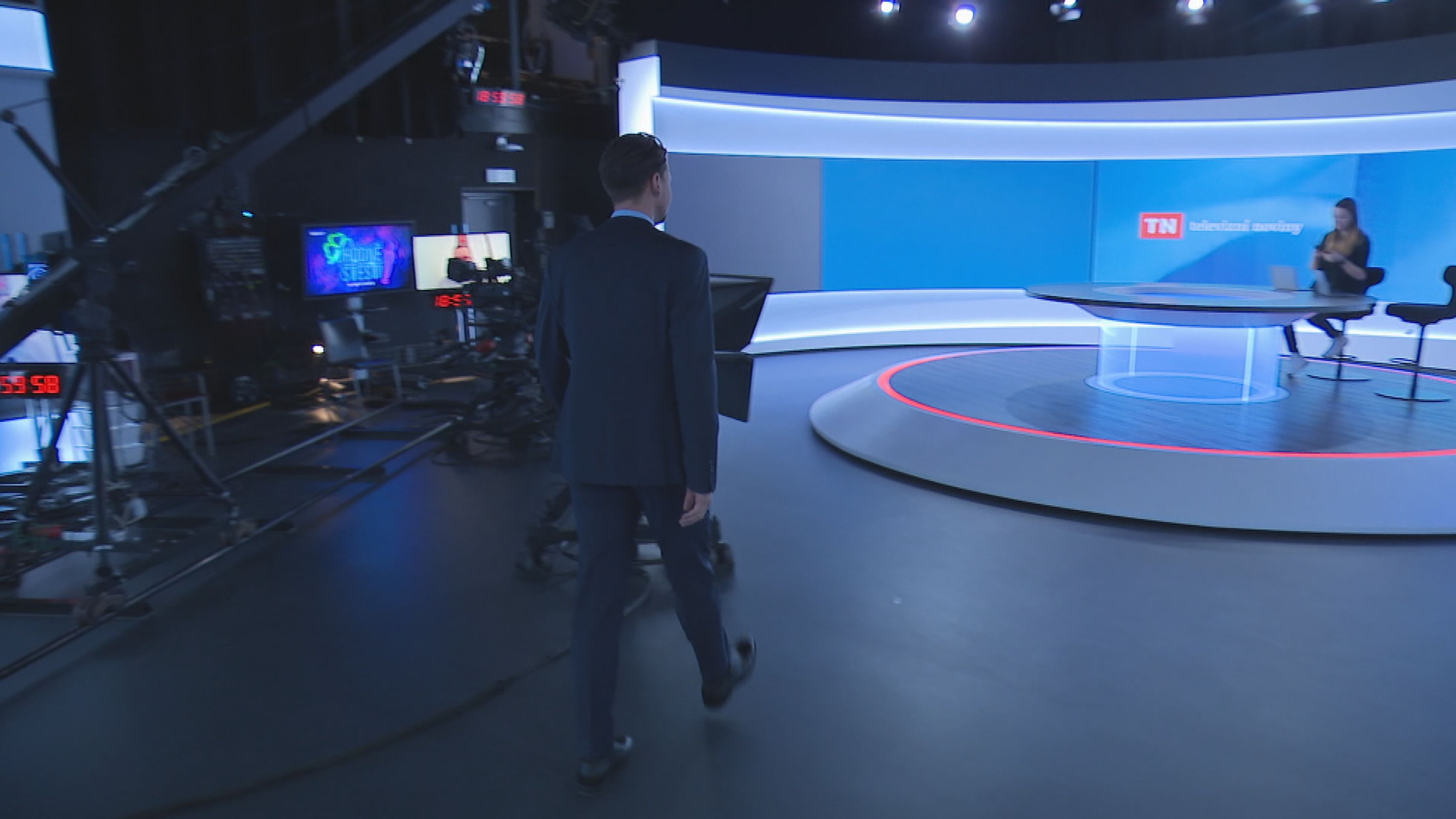 Moderátor Sportovních novin Jan Smetana - Premiéra Jana Smetany na TV Nova (7/8)