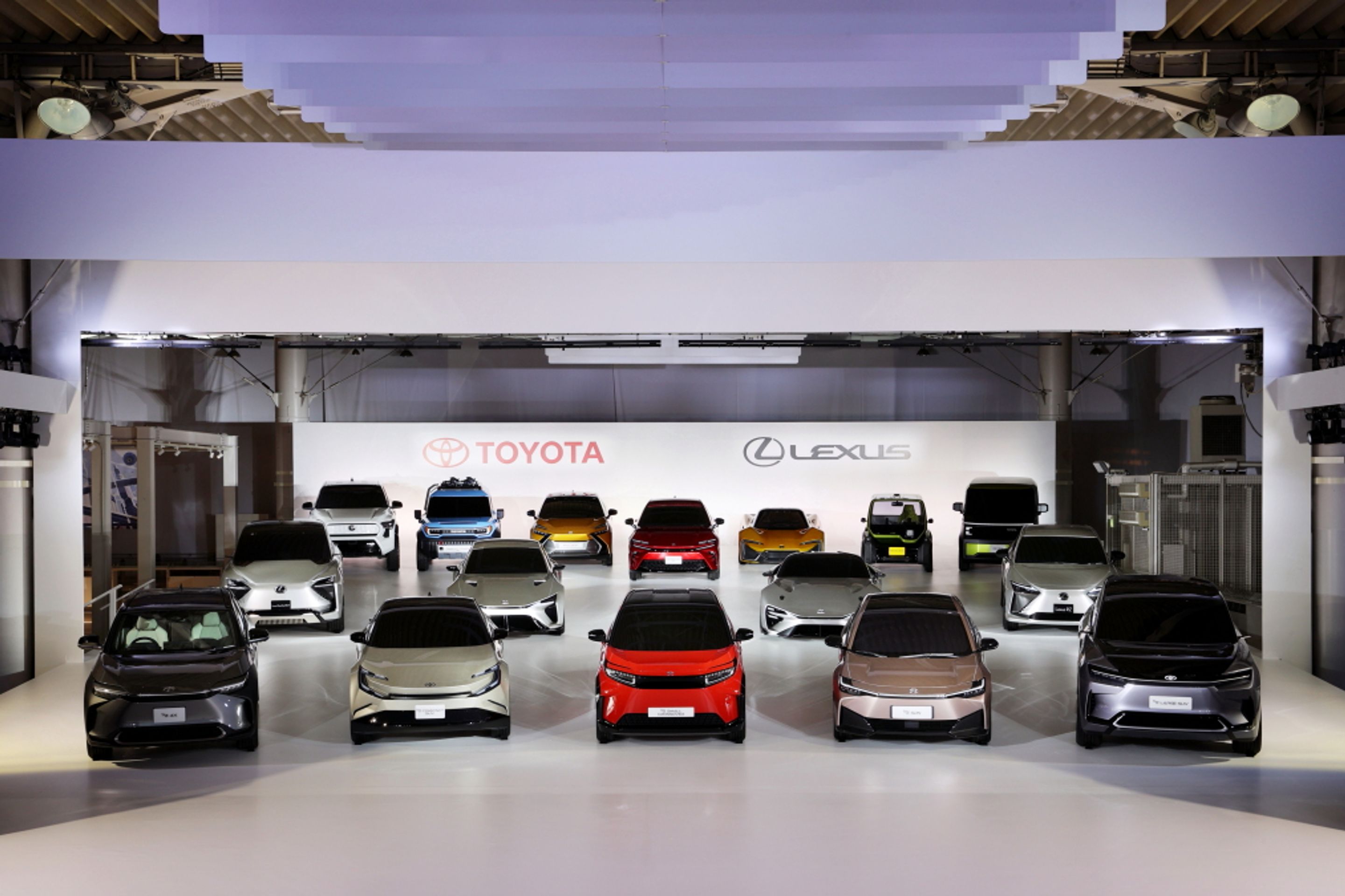 Budoucí bateriové vozy značek Toyota a Lexus - Takhle vypadá bateriová budoucnost podle značek Toyota a Lexus (3/23)