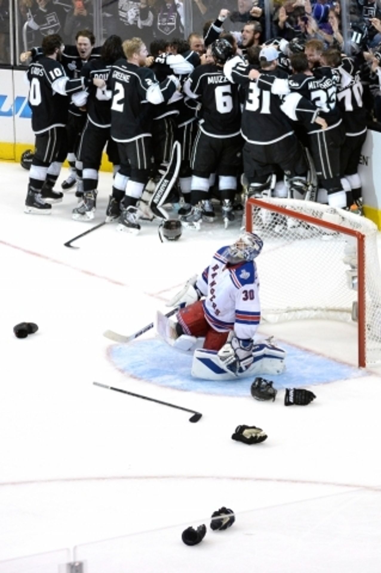 Los Angeles Kings vyhráli Stanley Cup 2014 - 1 - GALERIE: Los Angeles slaví vítězství ve Stanley Cupu (7/14)