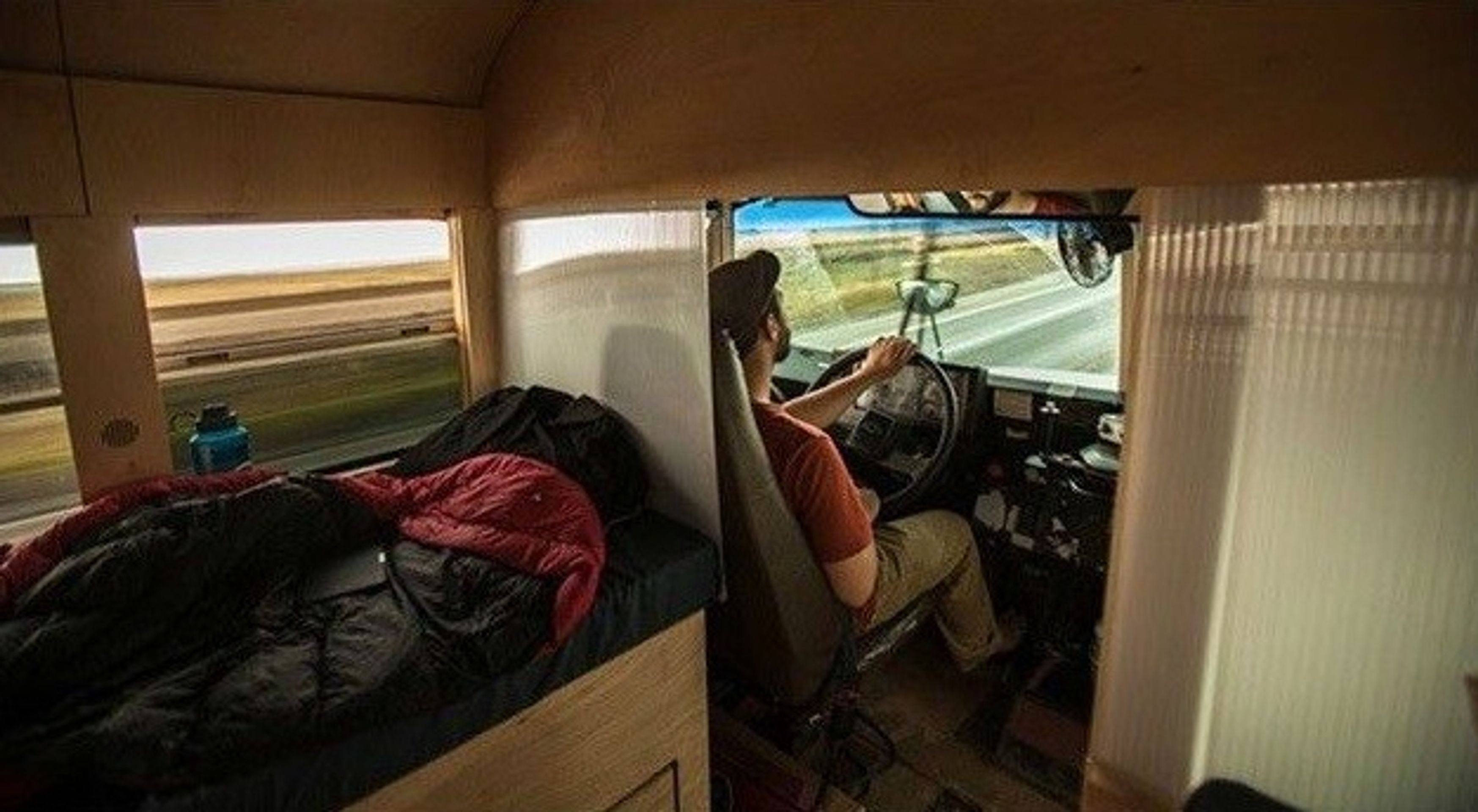 Obytný autobus - 3 - Podívejte se na obytný autobus (3/9)