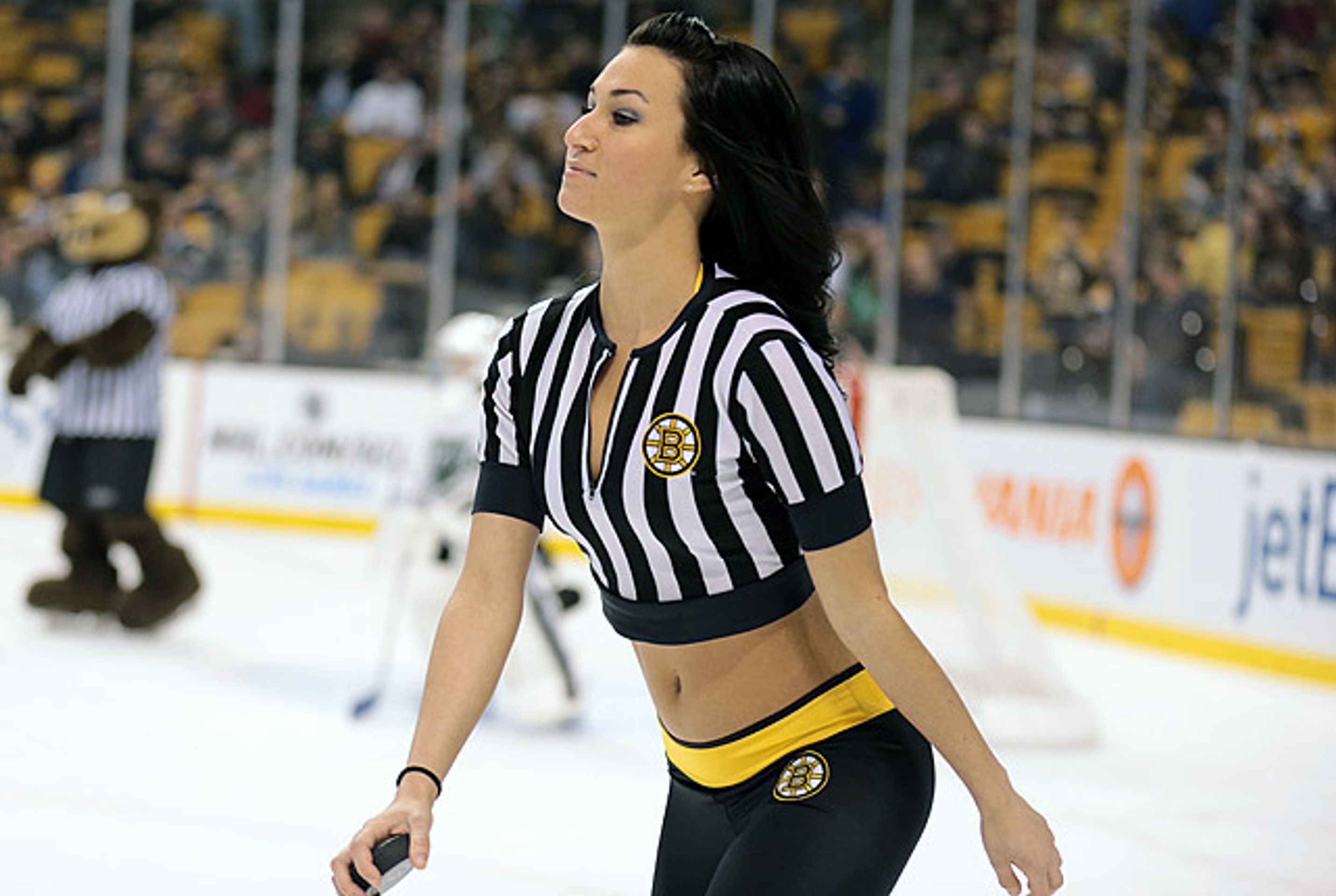 Boston Bruins Ice Girls - 10 - GALERIE: To jsou Jágrova děvčata. Jedna hezčí než druhá (8/16)