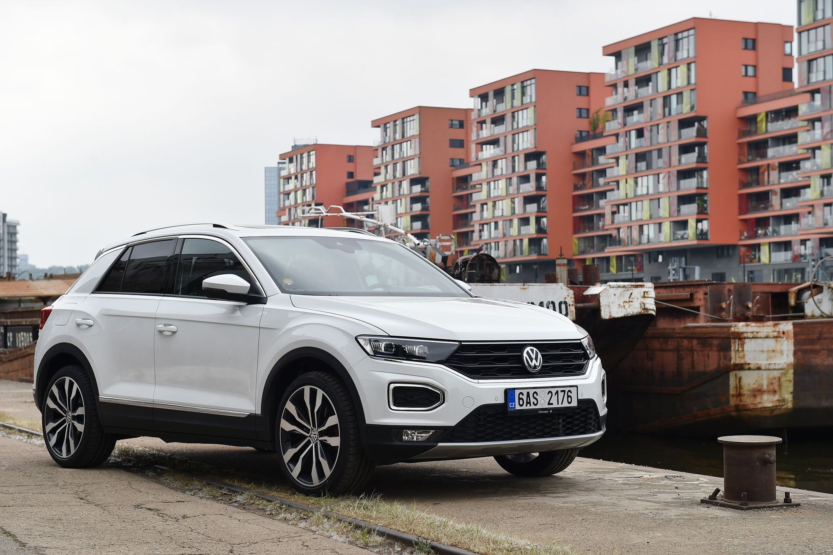 Volkswagen T-Roc - 2 - GALERIE: Volkswagen T-Roc (4/21)