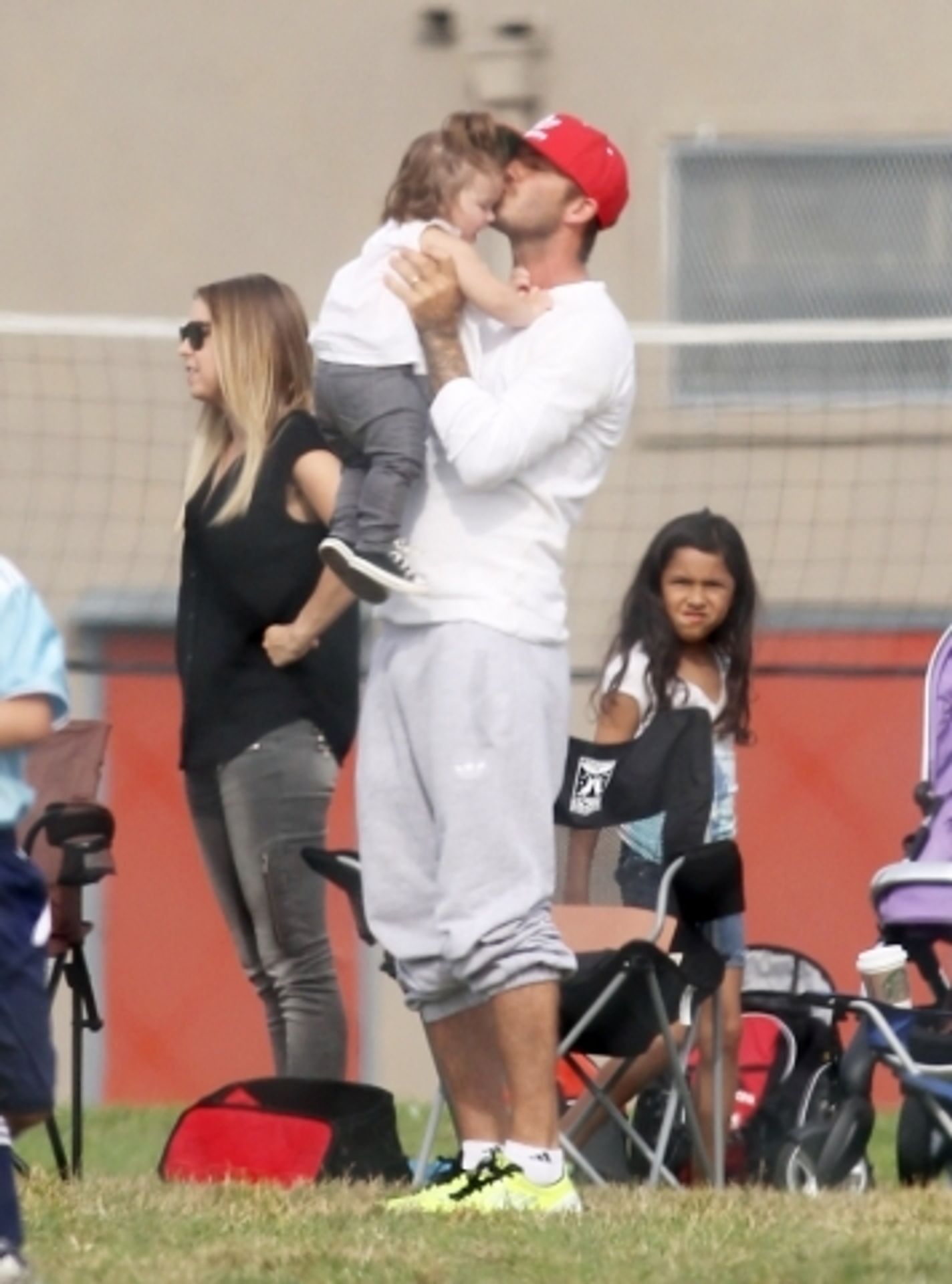 Beckham a děti - 10 - GALERIE: David Beckham a děti (15/15)