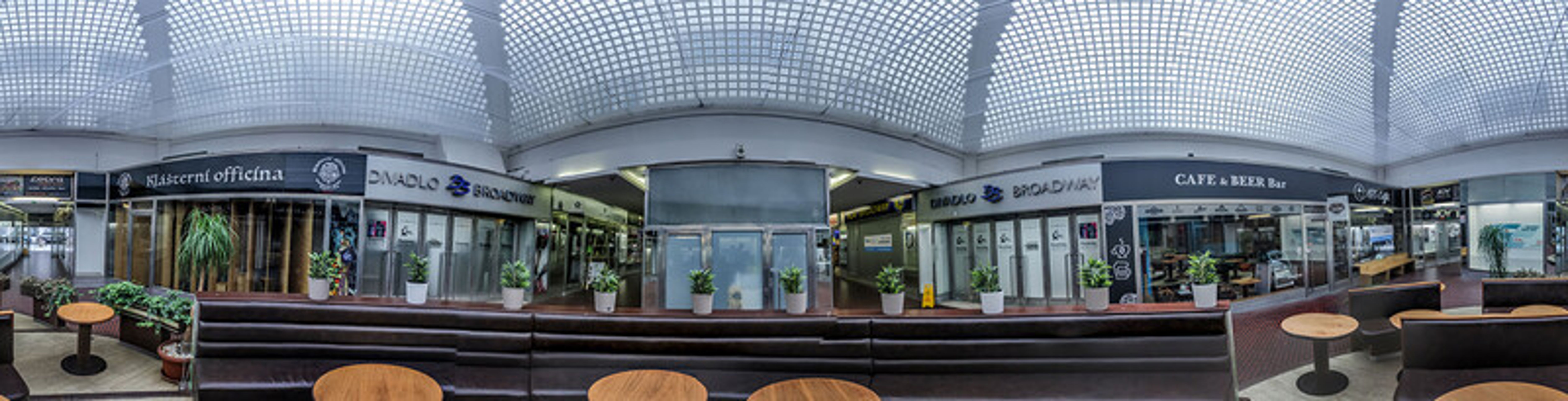 Palác Broadway - 12 - GALERIE: Palác Broadway (12/12)