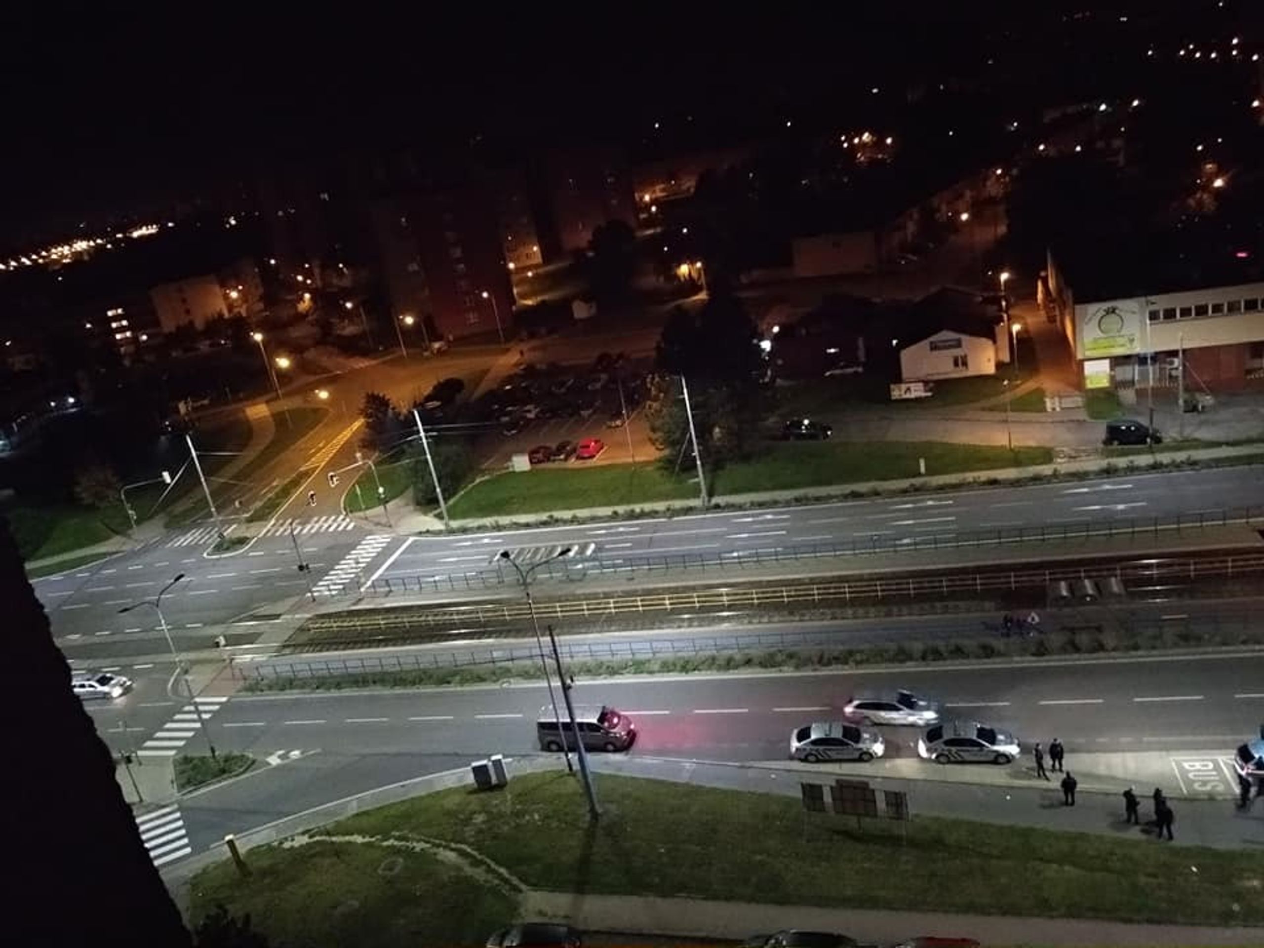 Hromadná bitka v Ostravě - 8 - GALERIE: Svatba v Ostravě skončila hromadnou rvačkou (3/9)