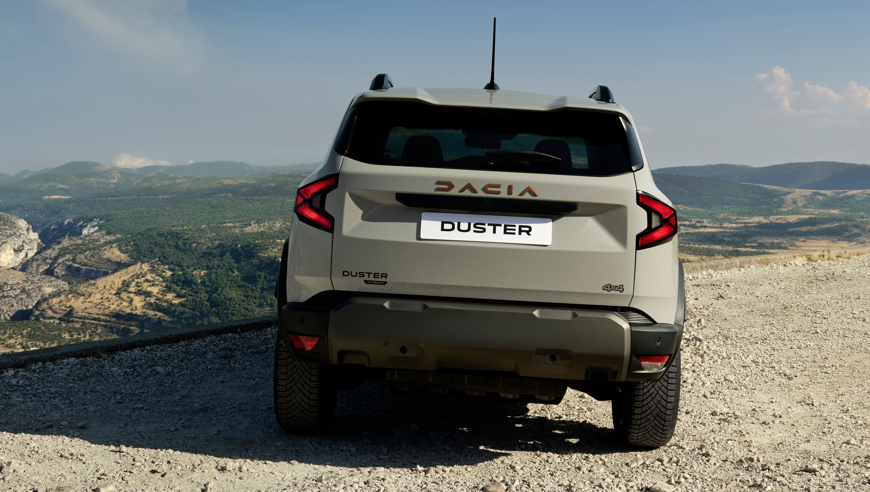 Dacia Duster Hybrid G 150 4X4 - Dacia Duster Hybrid G 150 4X4 (3/9)