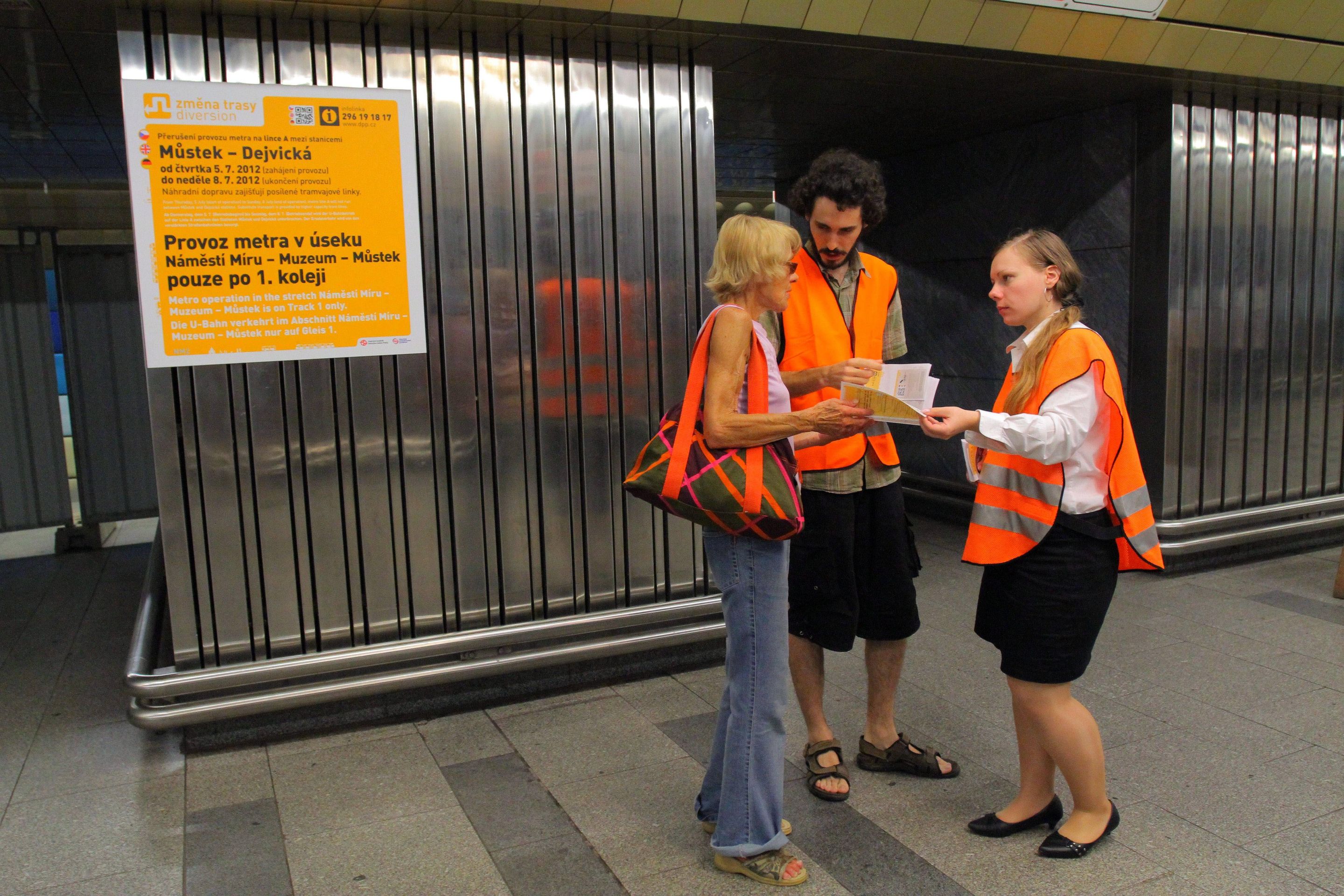 Uzavřená trasa A pražského metra - 1 - Uzavřené metro na lince A (10/10)