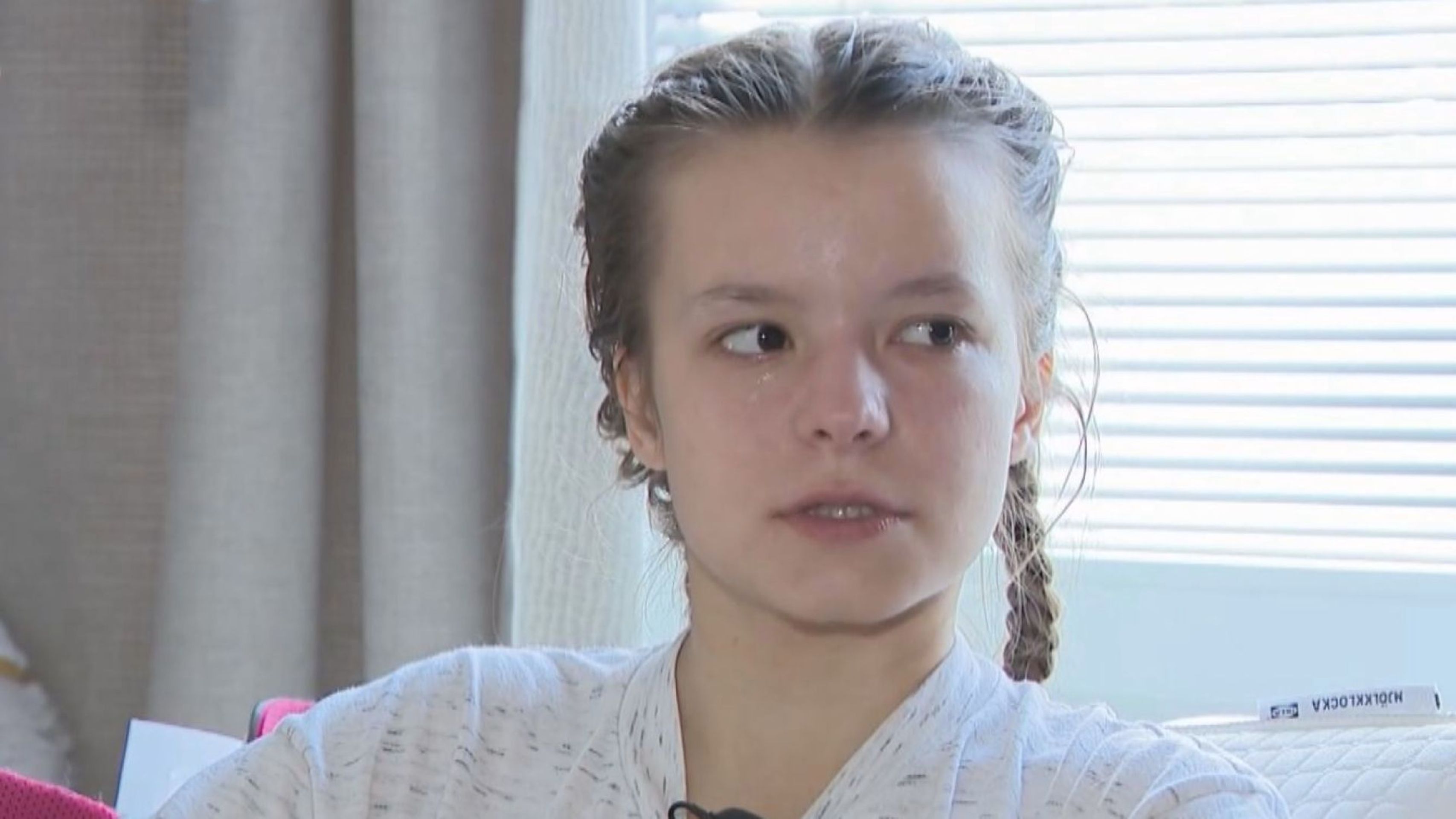 Postřelená kadetka Míša - Postřelená kadetka Míša (6/7)