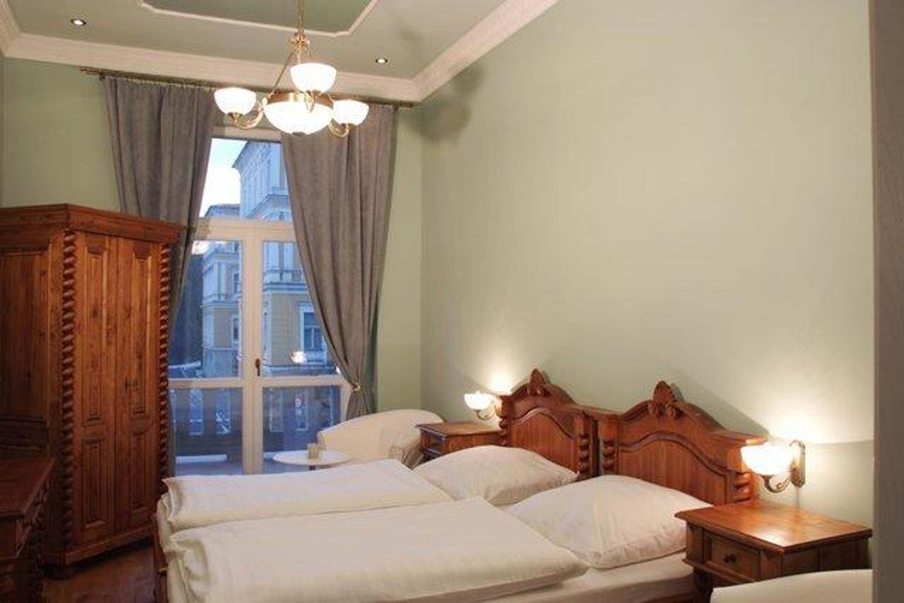 Kategorie 3* hotely - 6. Villa Art (Mariánské Lázně) - GALERIE: Nejlepší 3* hotely v České republice (12/20)