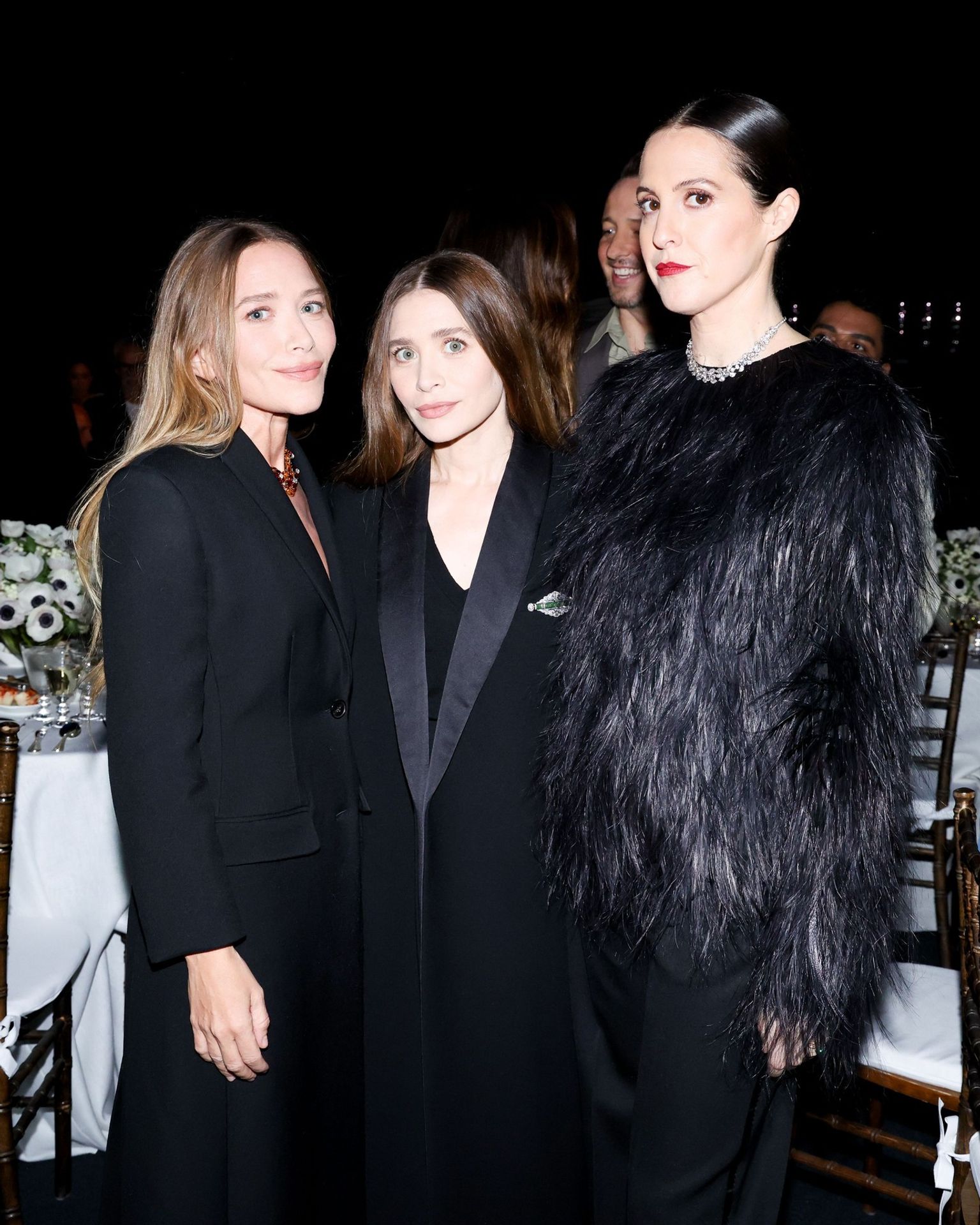 Mary-Kate a Ashley Olsenovy a Sara Moonvesová, 2025 - Mary-Kate a Ashley Olsenovy (4/12)