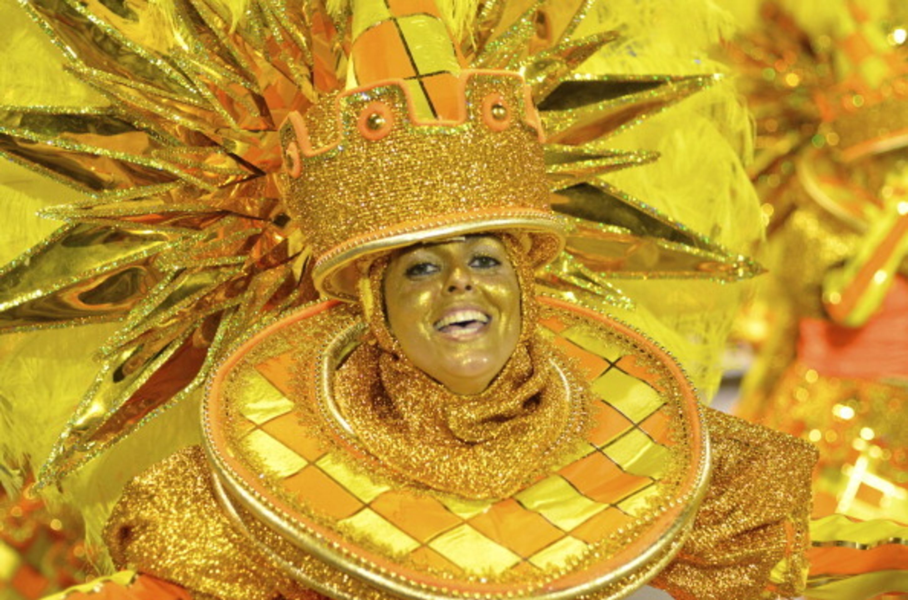 Karneval v Riu de Janeru - 4 - Brazílie žije všemi barvami. Karneval začal! (16/19)