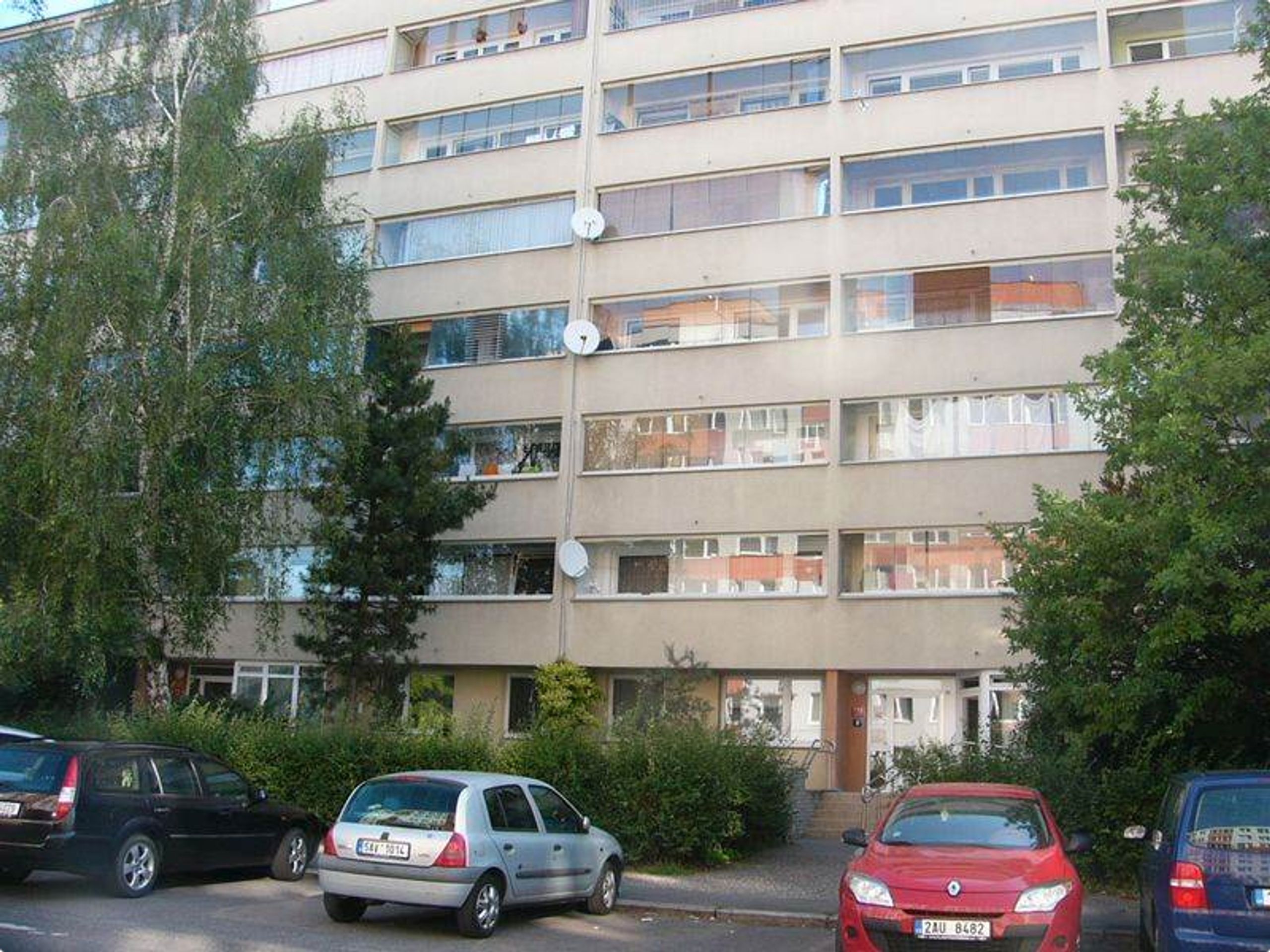 Prodej bytu - Prosek - GALERIE: Nabídka nemovitostí (1/8)