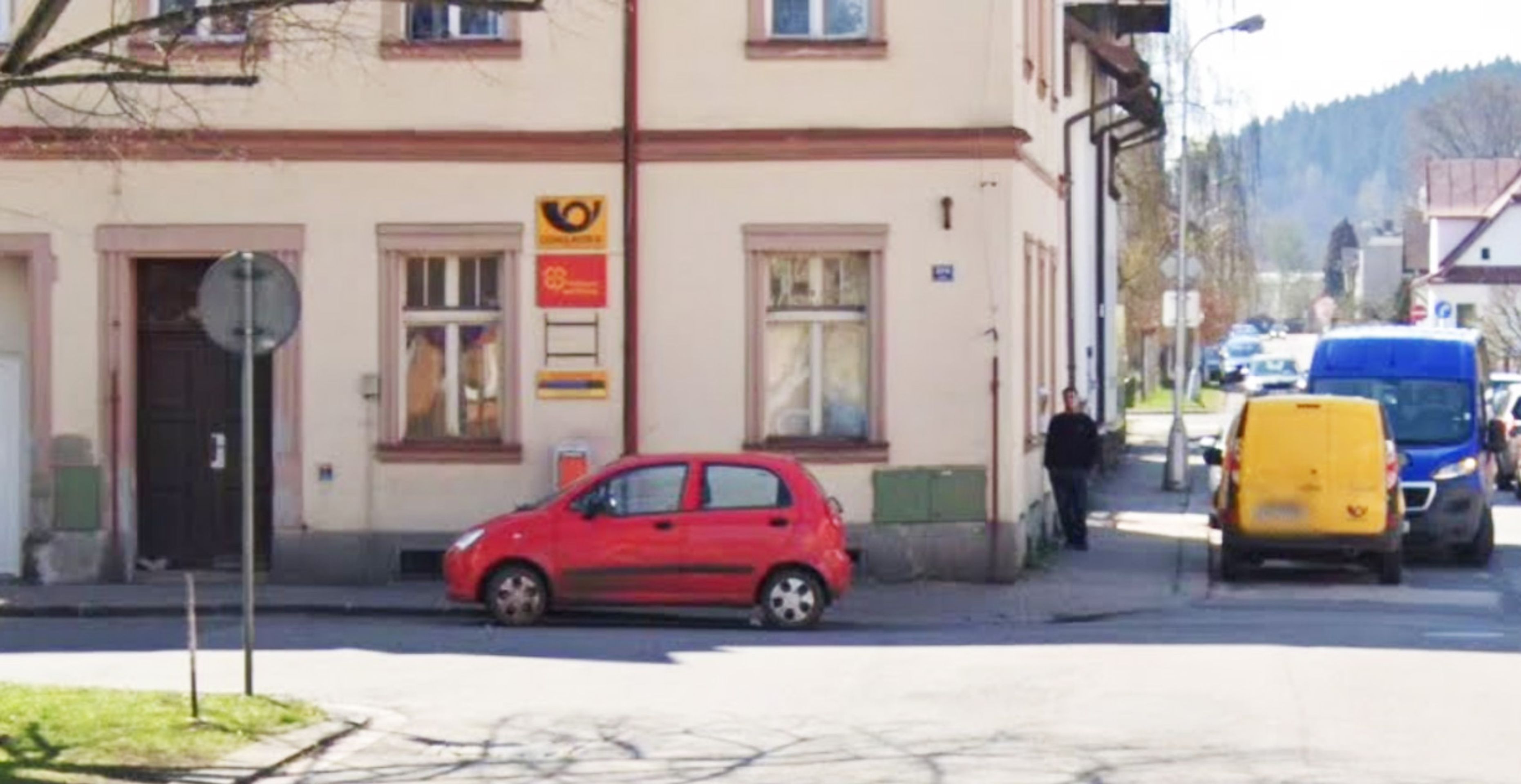 Poštovní pobočka Trutnov - Česká pošta ruší pobočky (11/18)