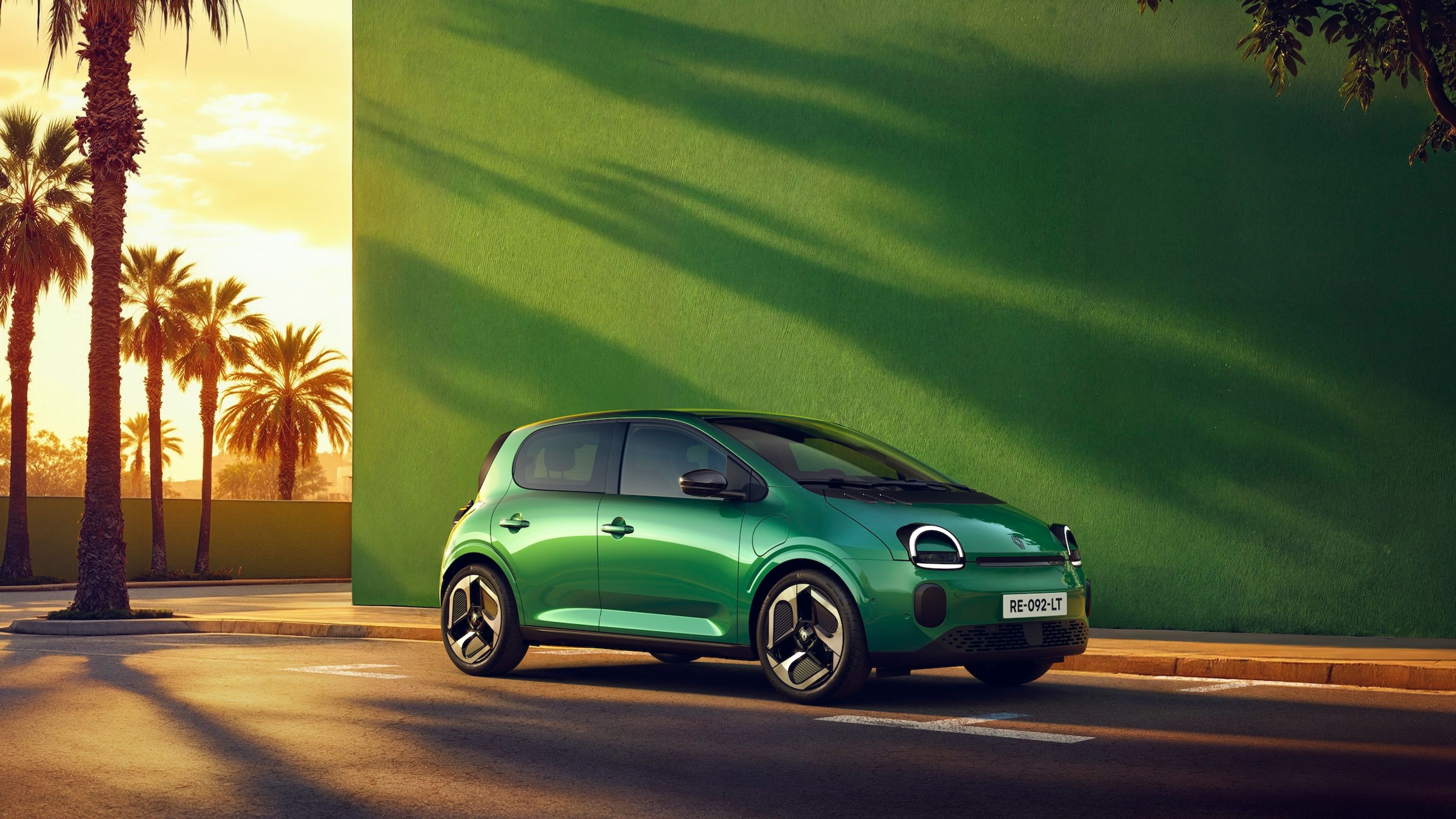 Renault Twingo E-Tech - Malé Twingo se vrací jako elektromobil (2/22)