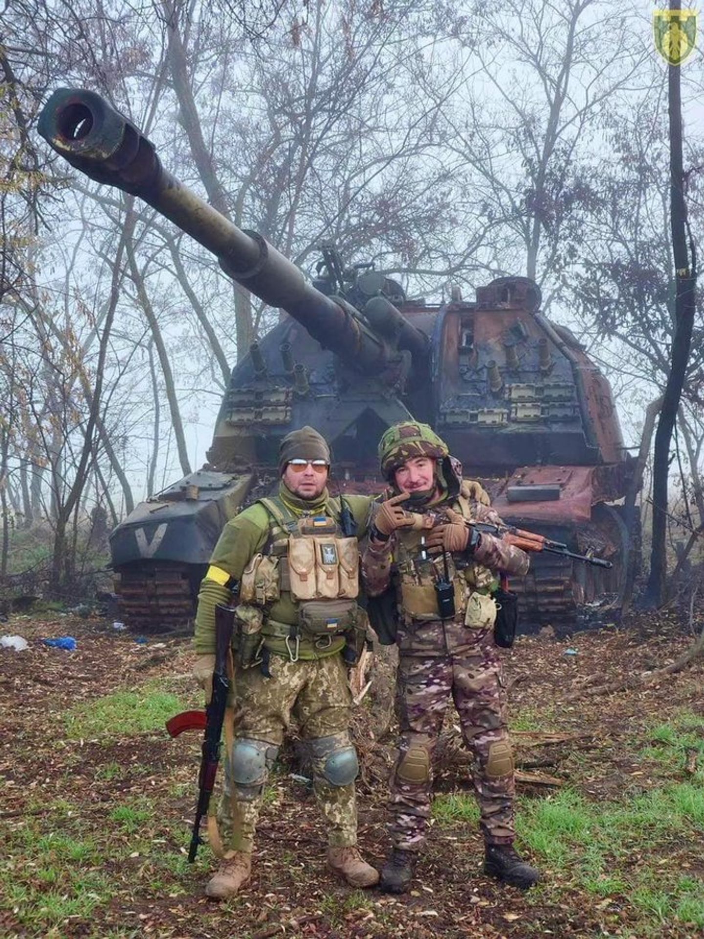 2S19M2 Msta-SM2 152mm - Ruské stroje ponechané v okolí Chersonu (1/7)