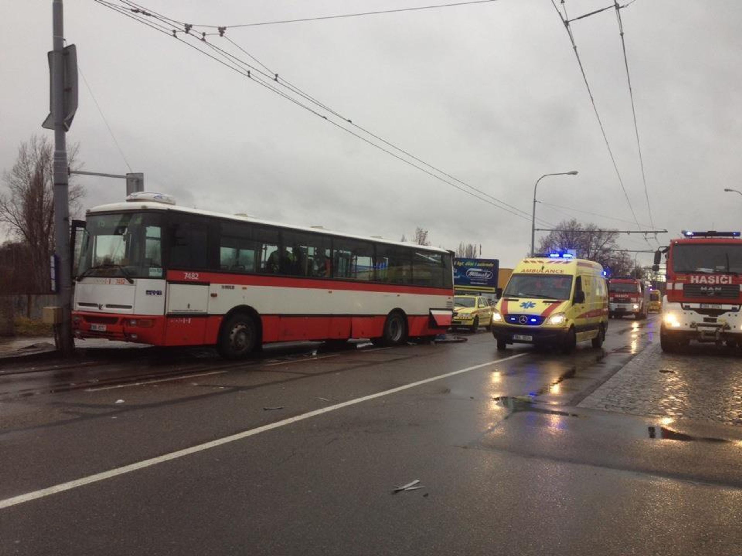 Nehoda autobusů v Brně - 6 - Nehoda autobusů v Brně (3/6)