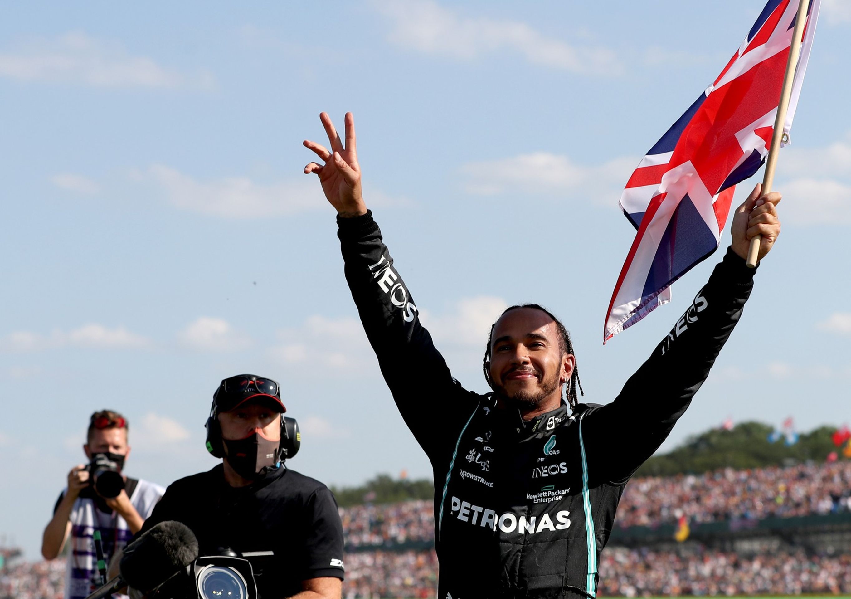 Lewis Hamilton ovládl závod na okruhu v Silverstonu i v roce 2021 - Jak šel čas s Lewisem Hamiltonem (3/10)