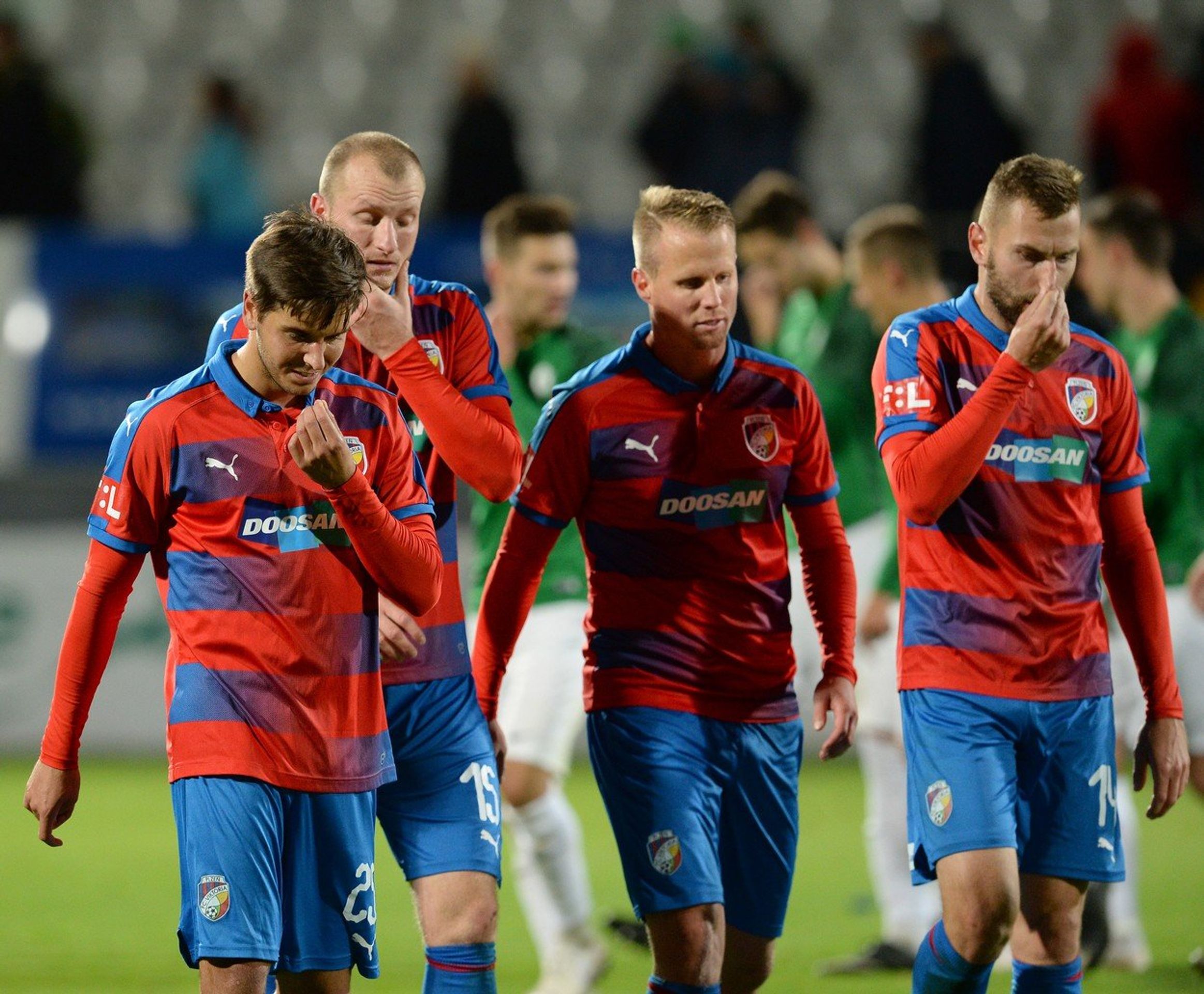 Fotbalisté Plzně - GALERIE: Viktoria Plzeň dostala v Jablonci pořádný výprask (4/6)