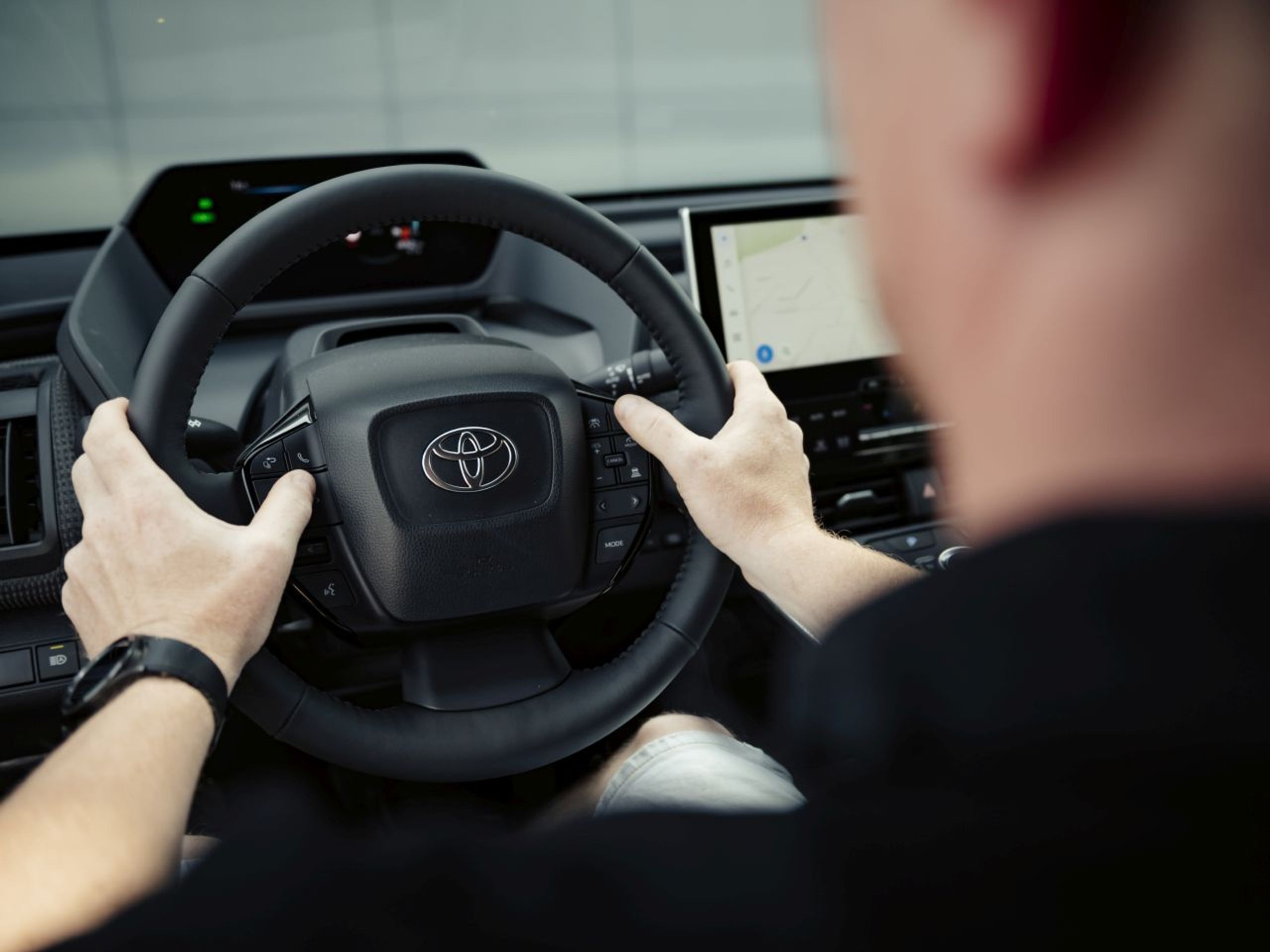 Elektrické Toyoty bZ4X pro české státní úřady - Elektrické Toyoty bZ4X pro české státní úřady (3/8)