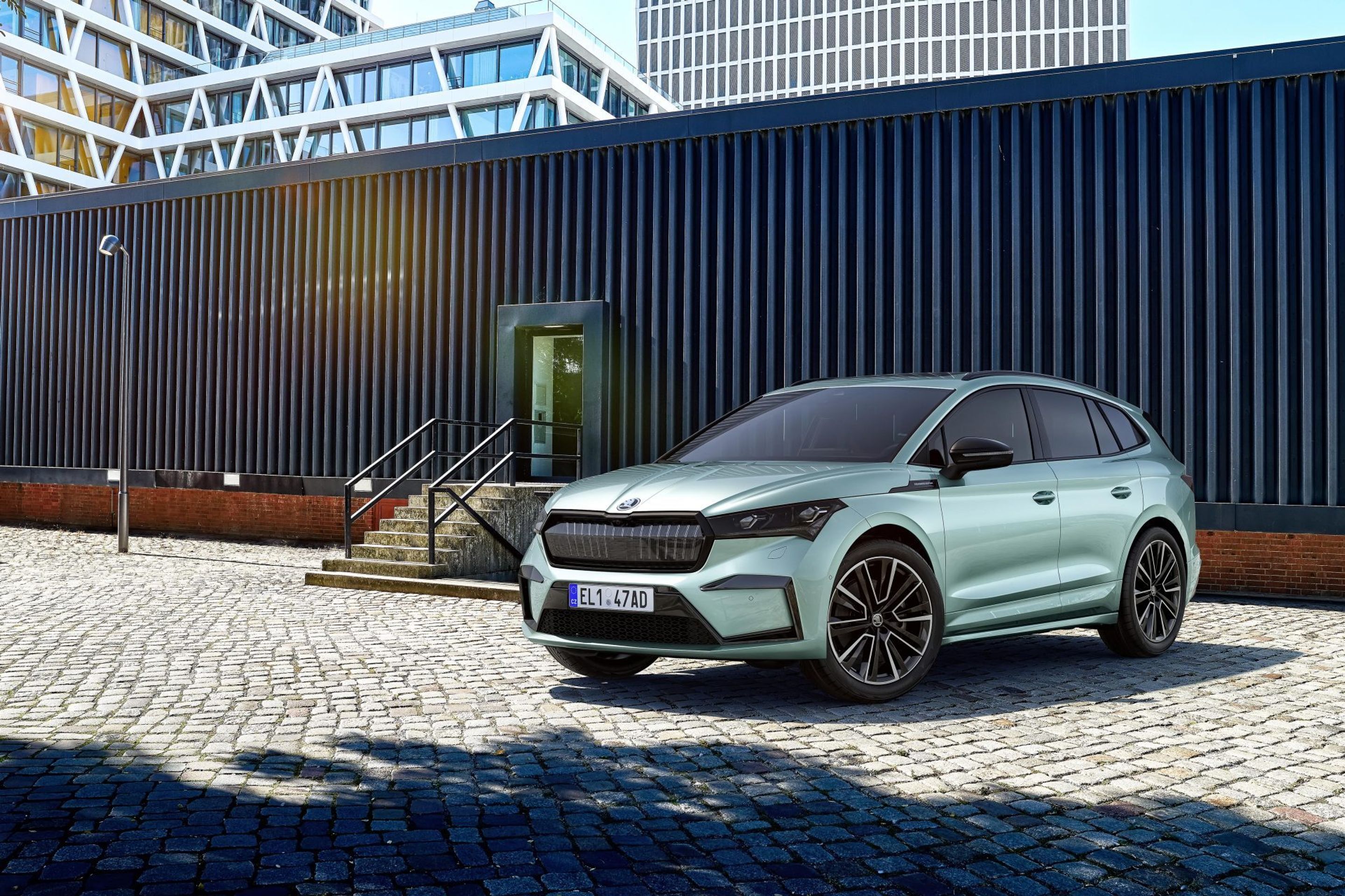 Škoda Enyaq iV - 24 - Fotogalerie: Nové elektrické SUV Škoda Enyaq iV (21/24)