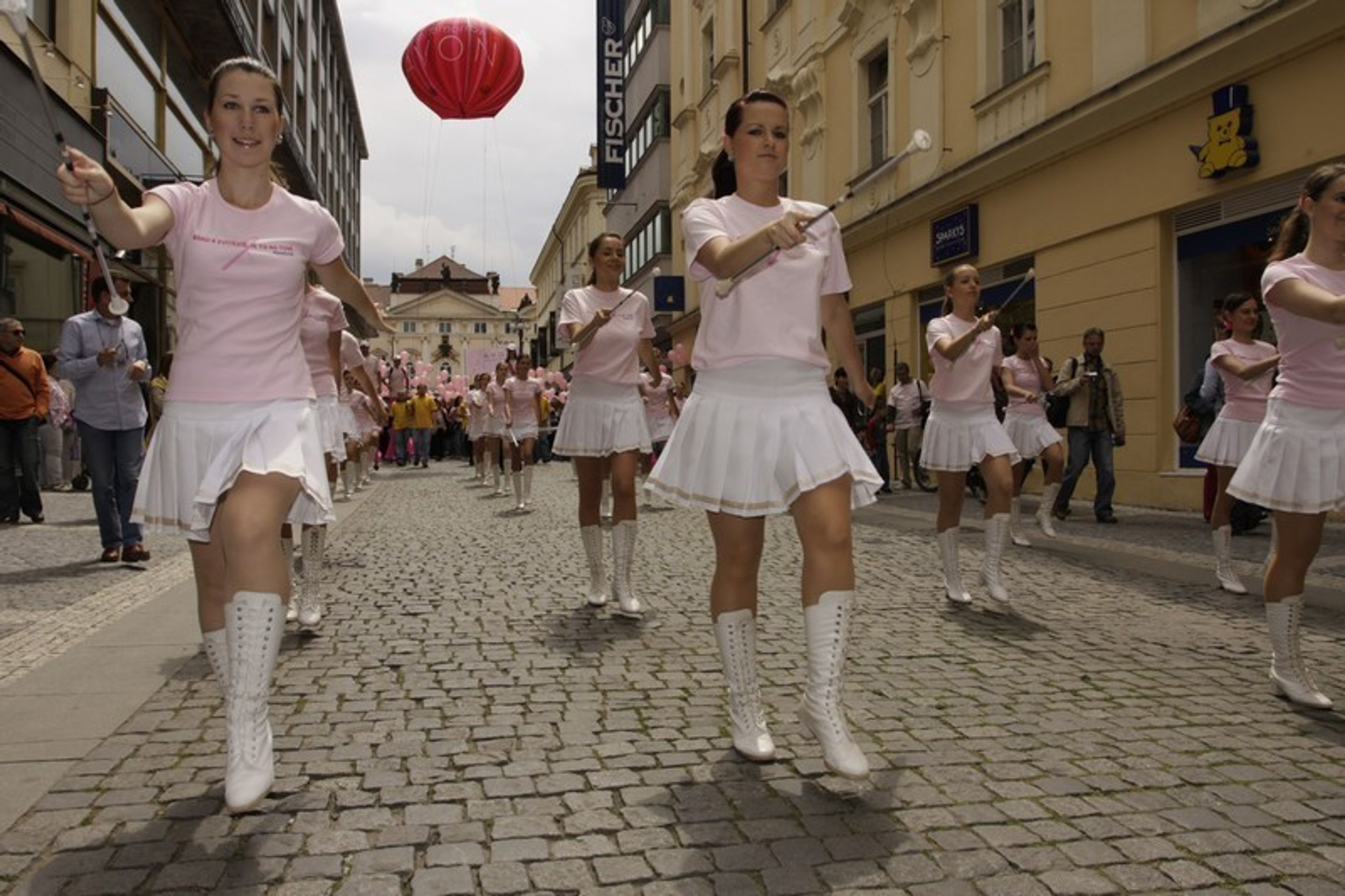 Avon - Avon pochod proti rakovině prsu (8/11)
