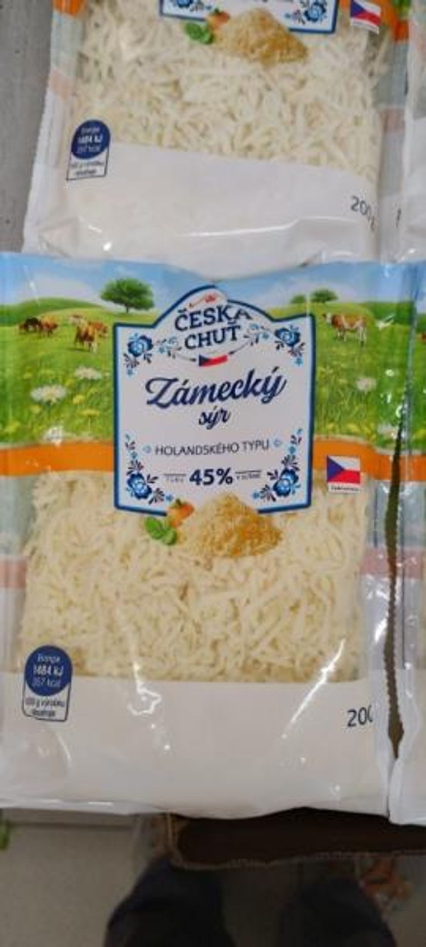 Závadný sýr - Inspekce odhalila závadný sýr (1/5)
