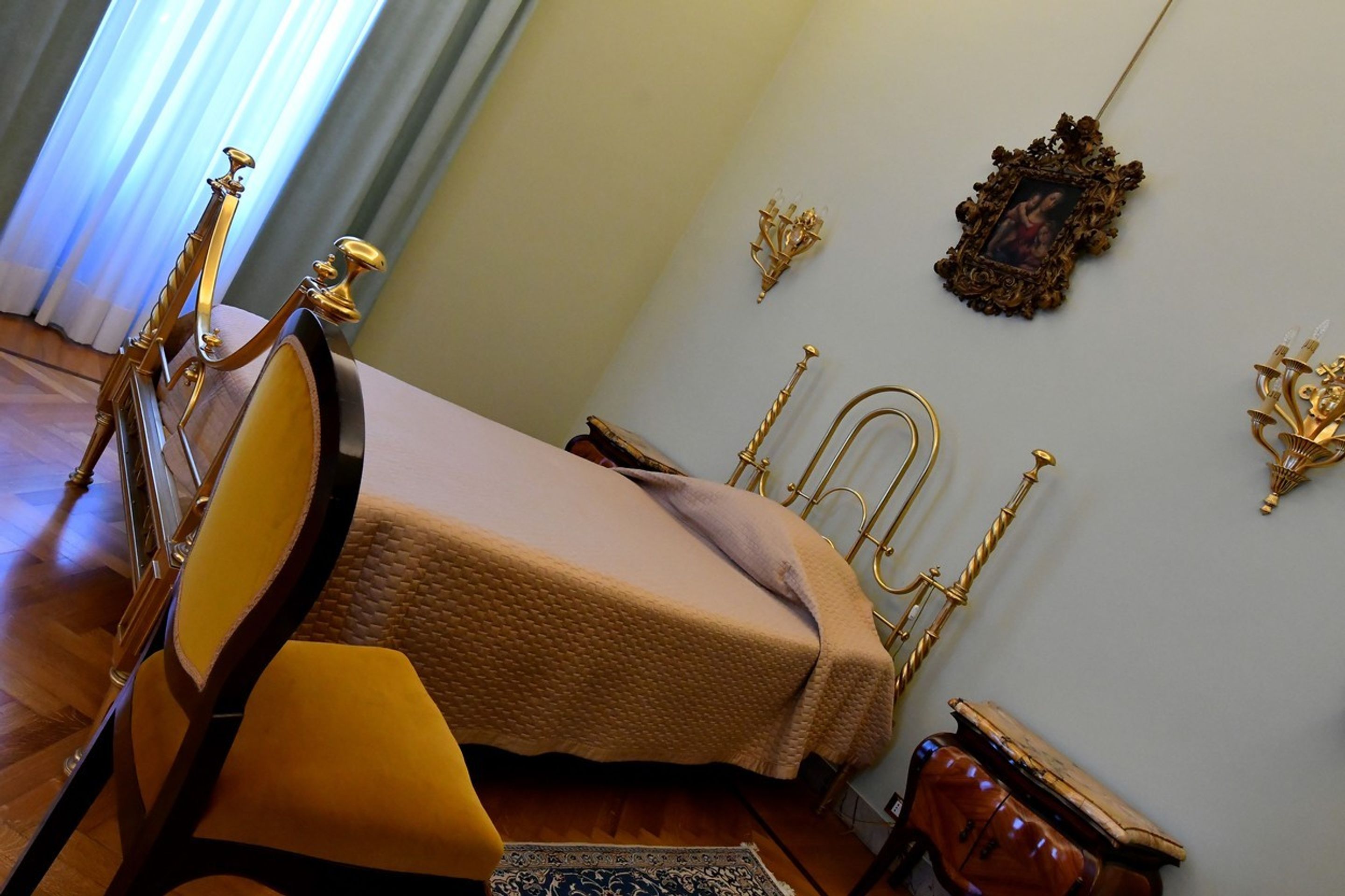 Papežský palác v Castel Gandolfo - 4 - GALERIE: Papežský palác v Castel Galdolfu (4/6)