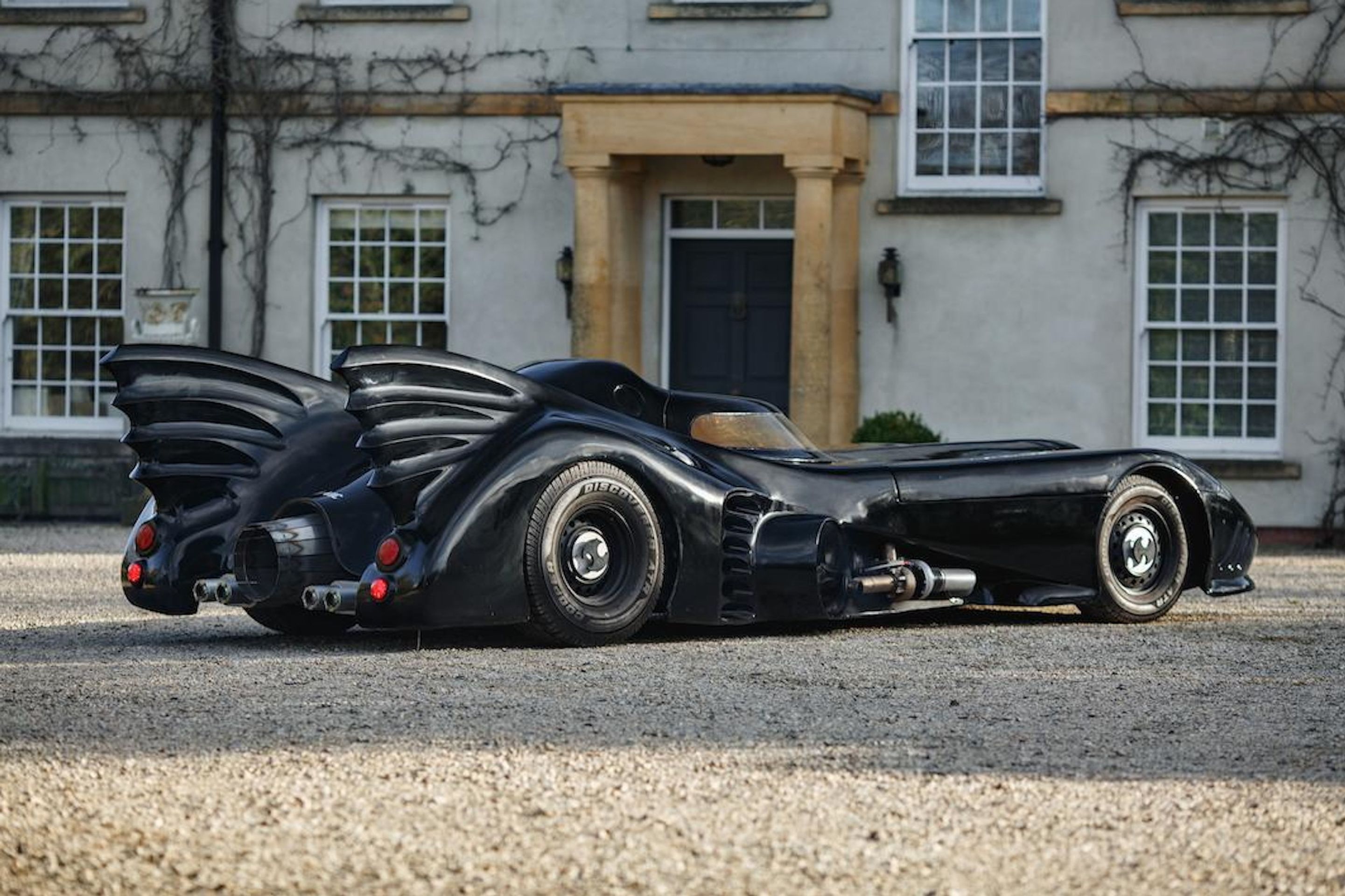 Batmobil je na prodej - 33 - Fotogalerie: Parádní replika ikonického Batmobilu (4/16)