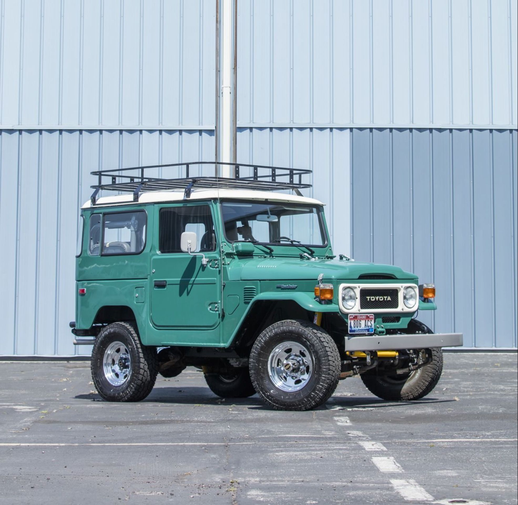 Toyota Land Cruiser FJ40 Toma Hankse - 19 - Fotogalerie: Parádní Land Cruiser Toma Hankse (4/12)