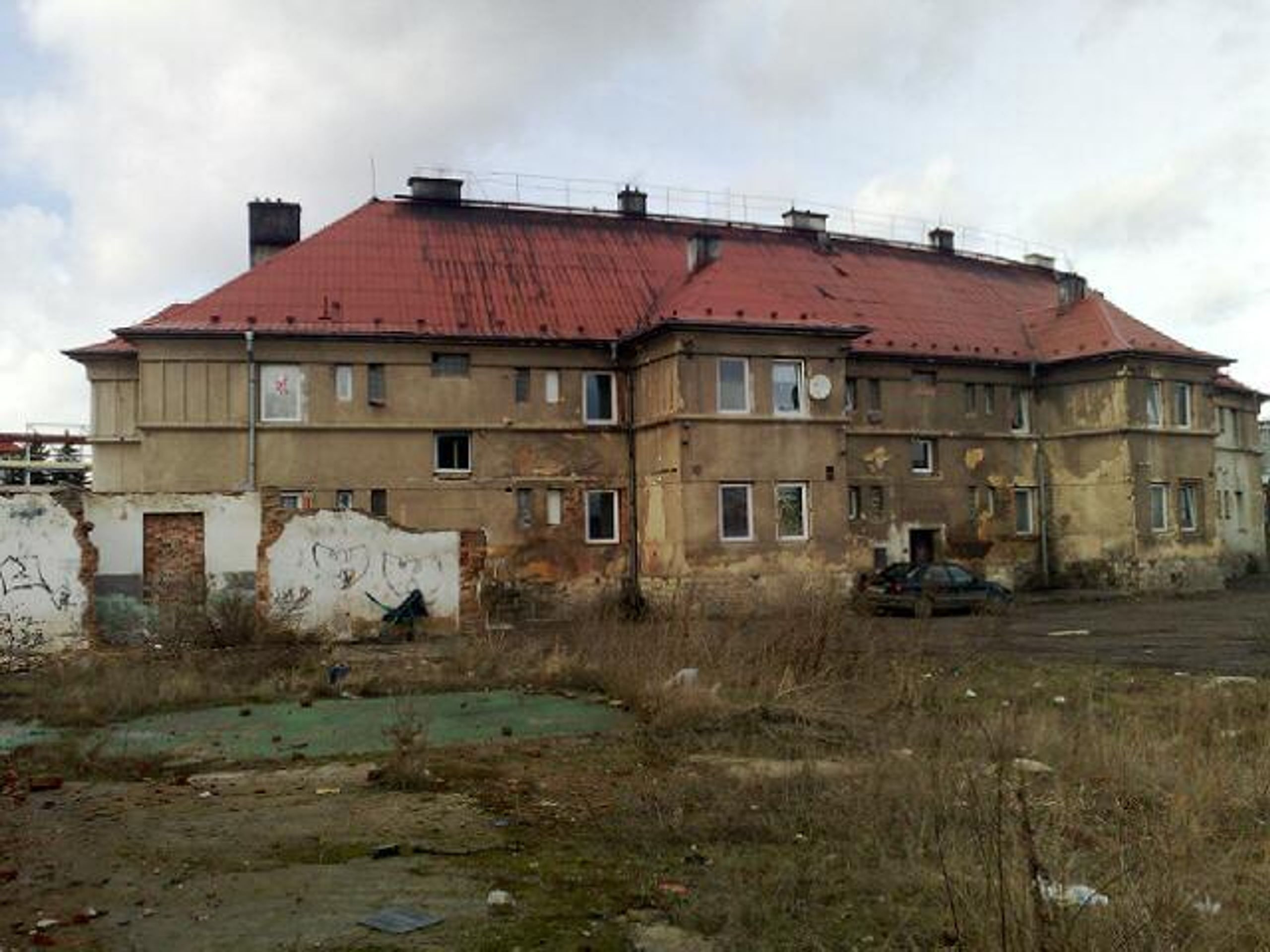 Vybydlený dům v Chomutově - GALERIE: Dům neplatičů v Chomutově (4/4)
