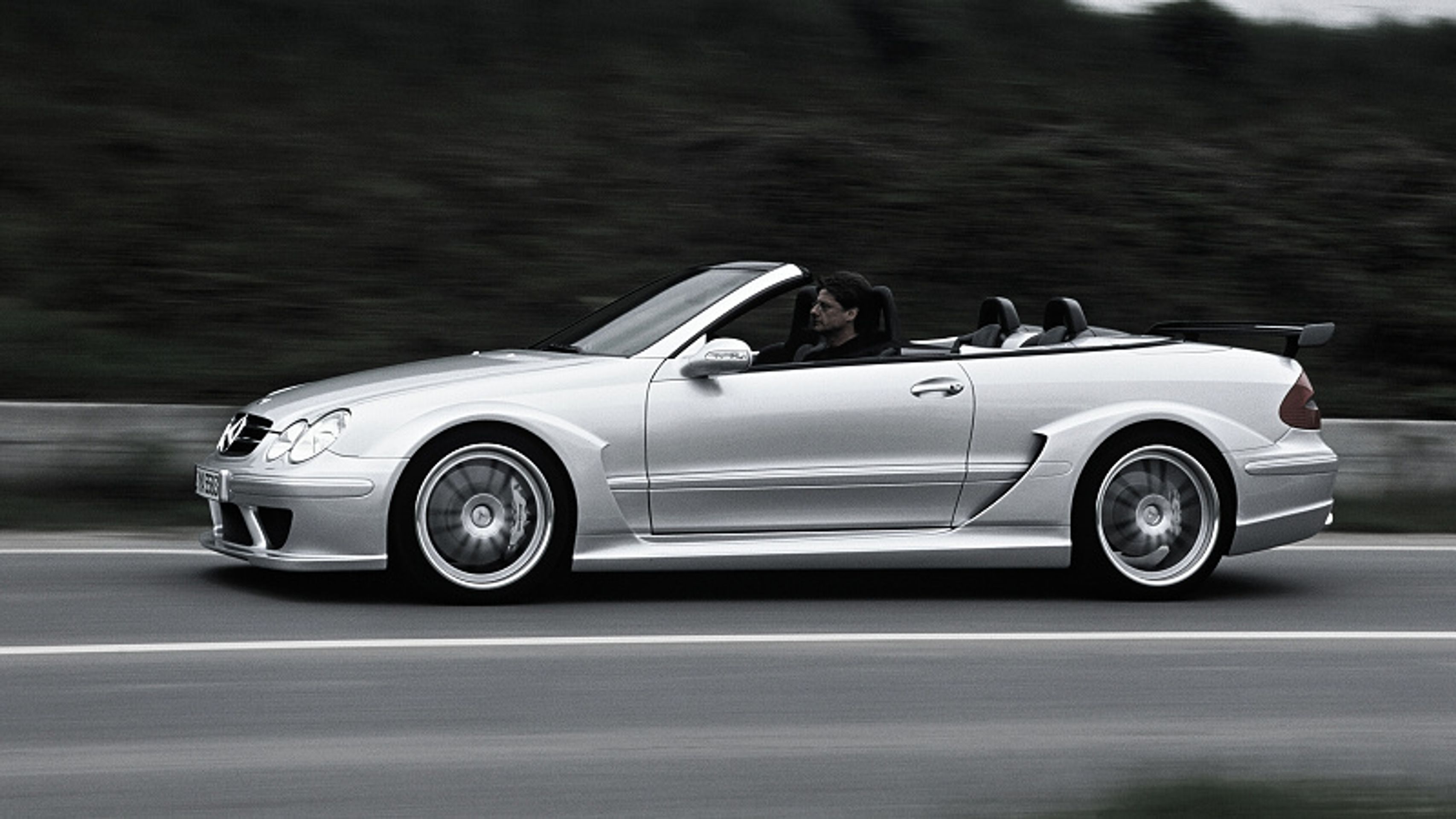 Mercedes-Benz CLK DTM AMG Cabrio - 5 - GALERIE Mercedes-Benz CLK DTM AMG Cabrio (5/14)