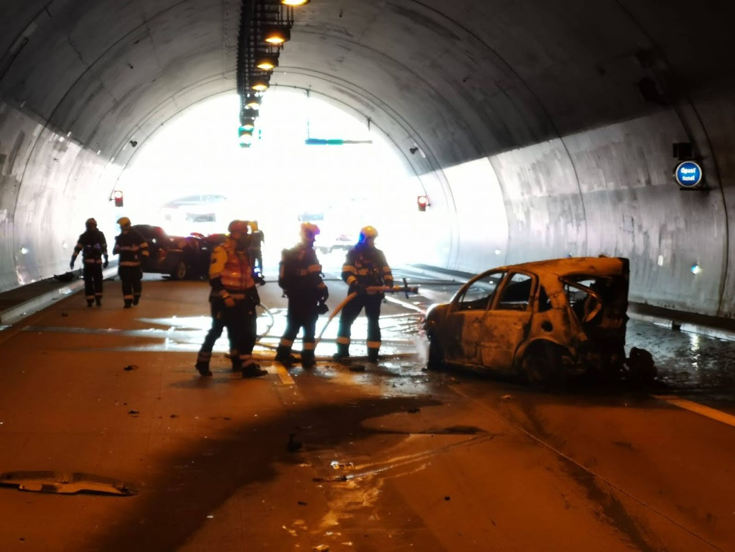 Nehoda v Komořanském tunelu - Nehoda v Komořanském tunelu (3/3)