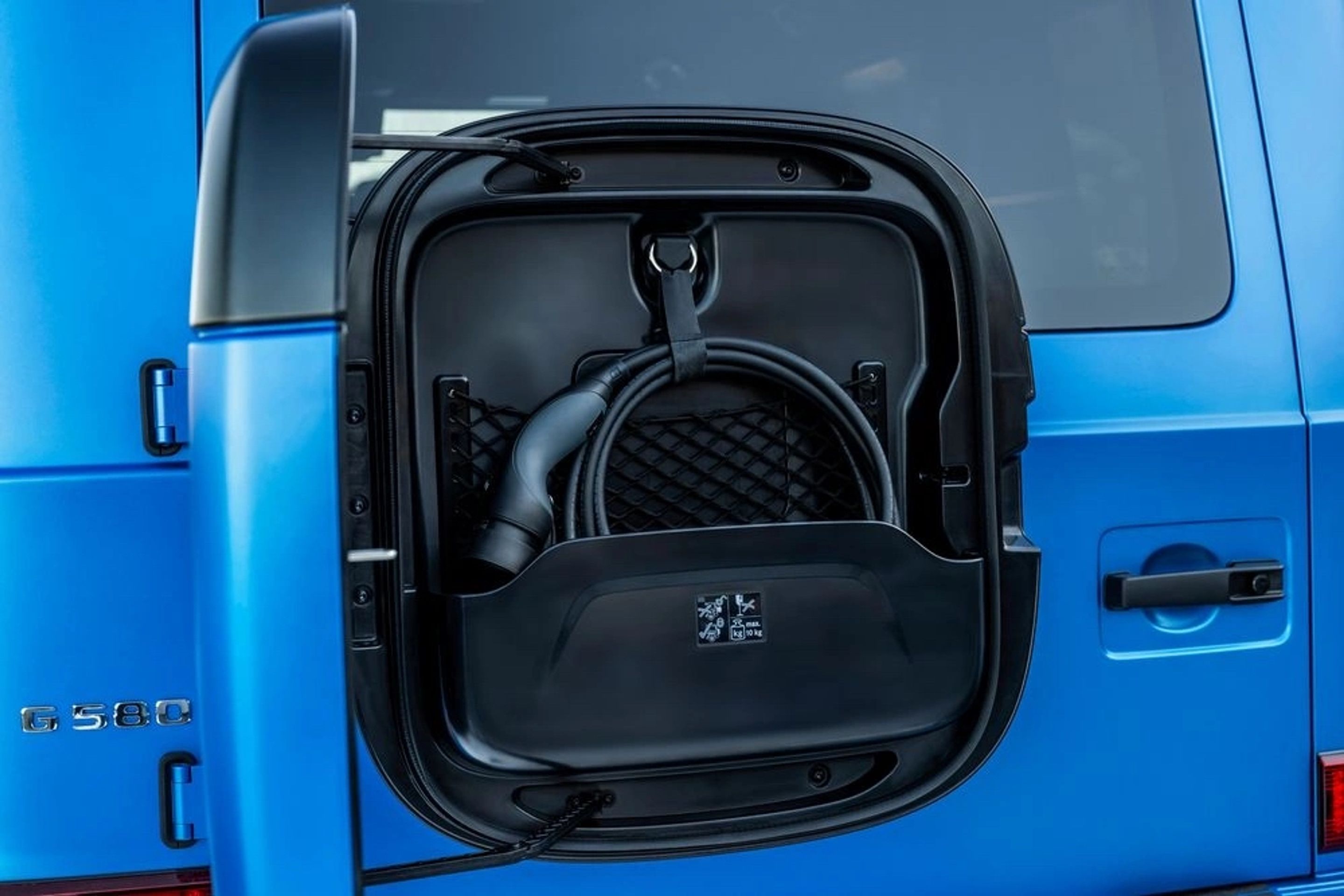 Elektrický Mercedes-Benz G 580 - Mercedes-Benz Třídy G (12/12)