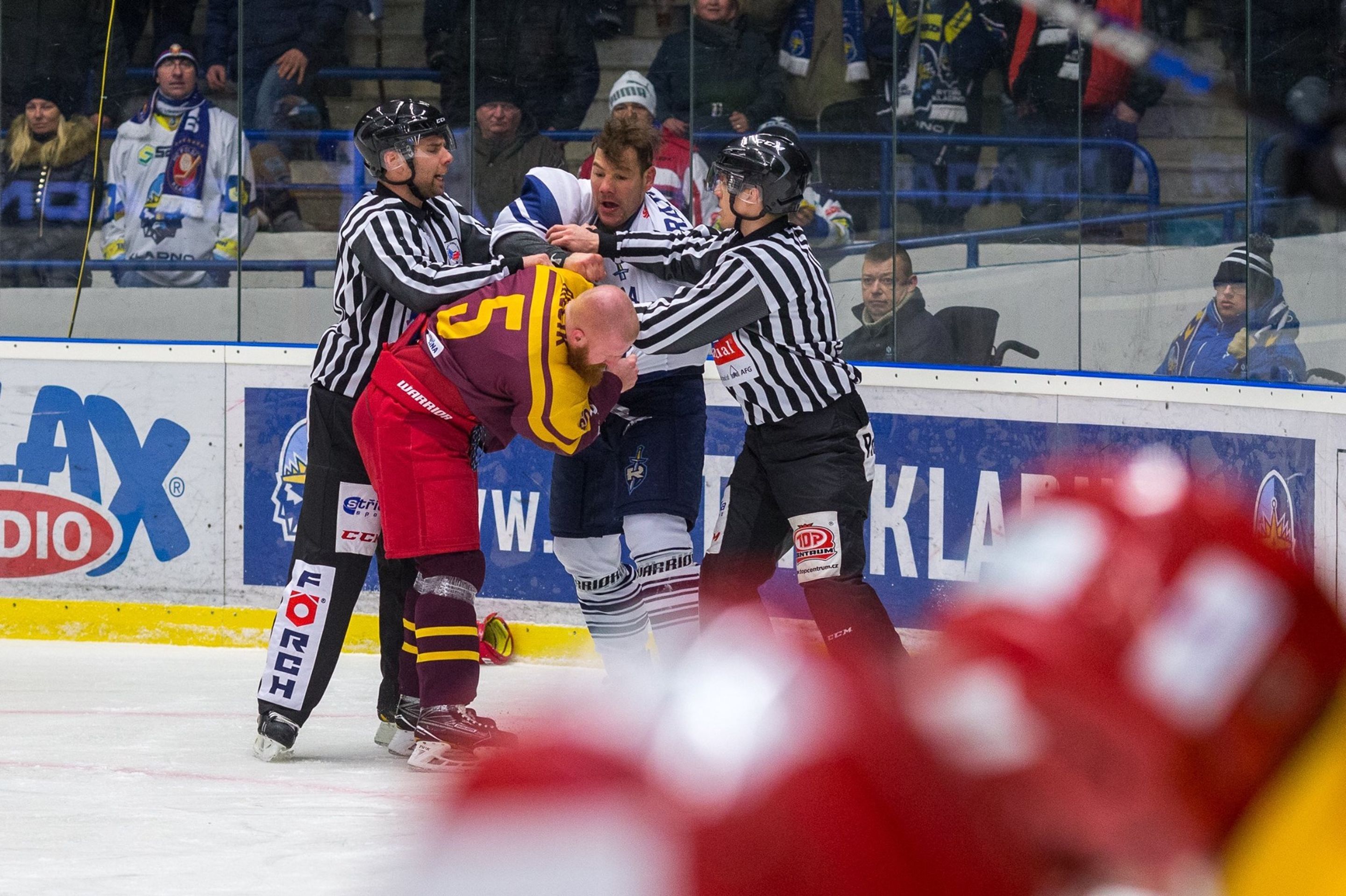 Gratton vs. Bilčík - 2 - GALERIE: Bitka Josh Gratton vs. Vlastimil Bilčík (2/14)