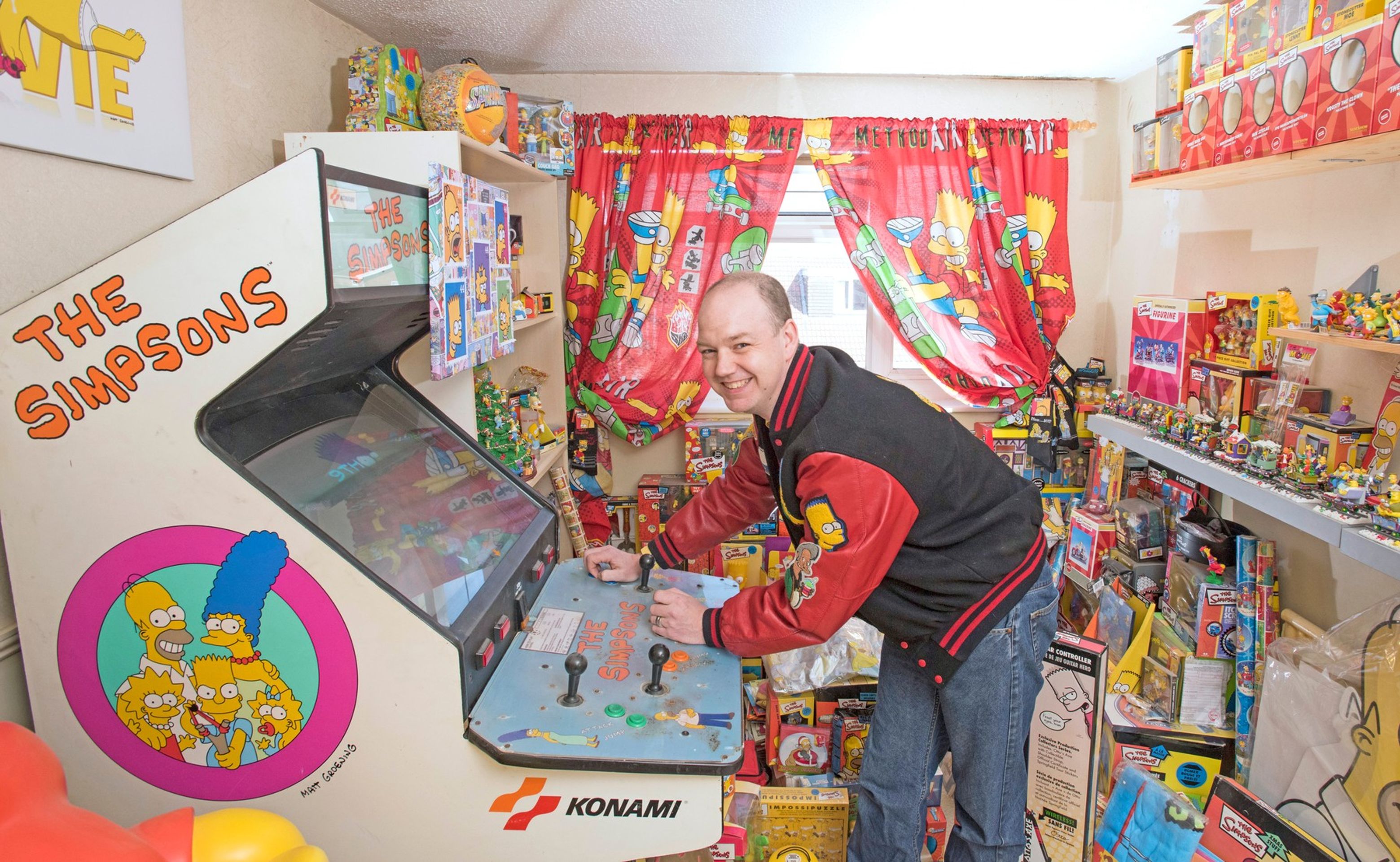 The Simpsons Game Arcade Cabinet od Konami - Cenné sběratelské předměty (12/26)