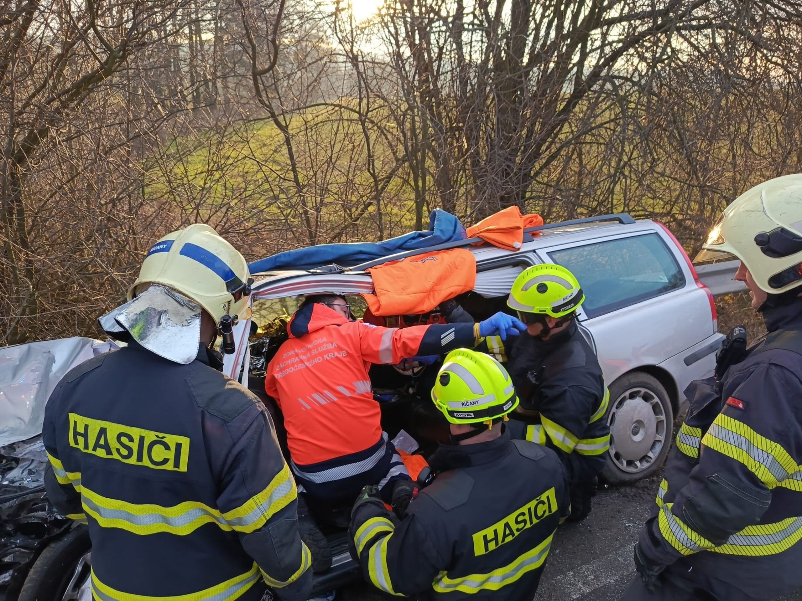 Dopravní nehoda nedaleko obce Nučice (3) - Dopravní nehody 27. ledna (8/18)