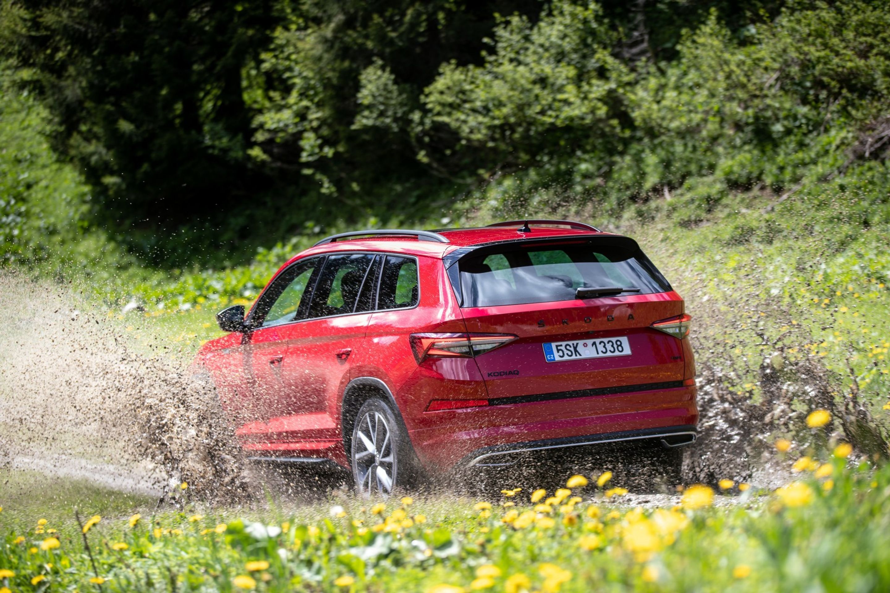 Modernizovaná Škoda Kodiaq - 41 - Fotogalerie: S omlazenou Škodou Kodiaq ve francouzských Alpách (1/26)