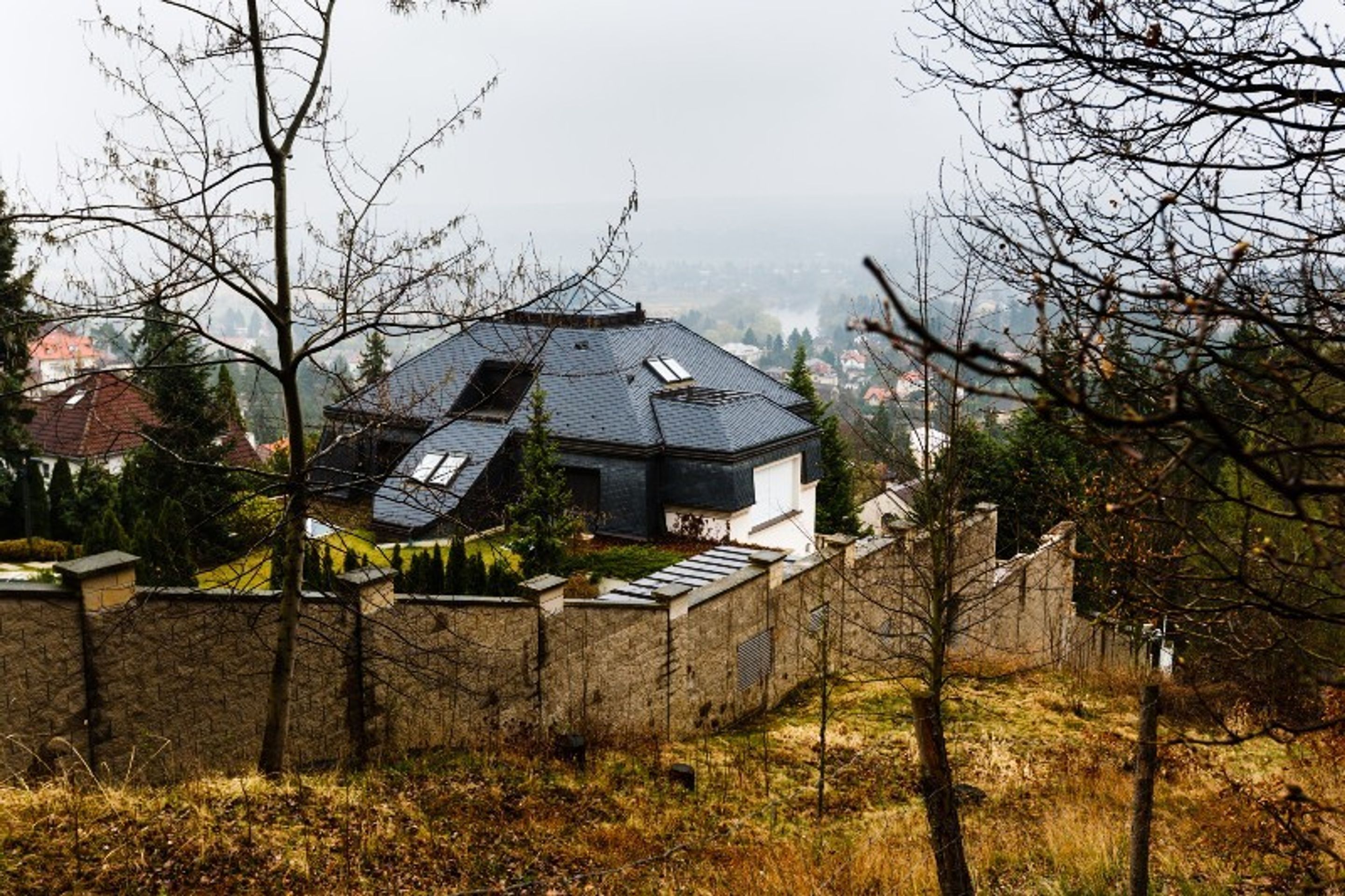 Krejčířova vila v Černošicích - 3 - GALERIE: Vila Radovana Krejčíře (2/4)