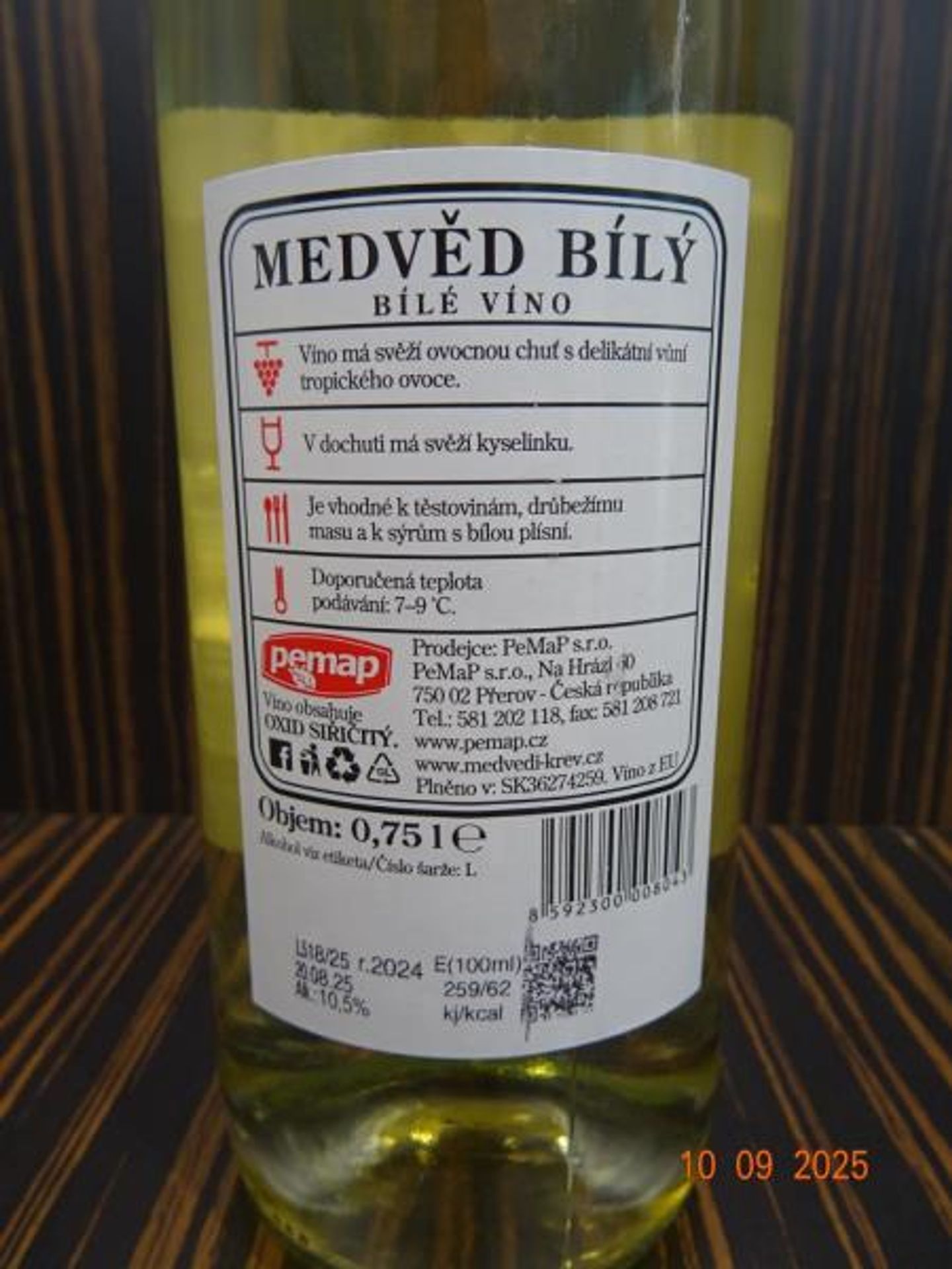 MEDVĚD BÍLÝ, bílé víno, z EU, Alk. 10,5 % (3) - Závadné potraviny (4/4)