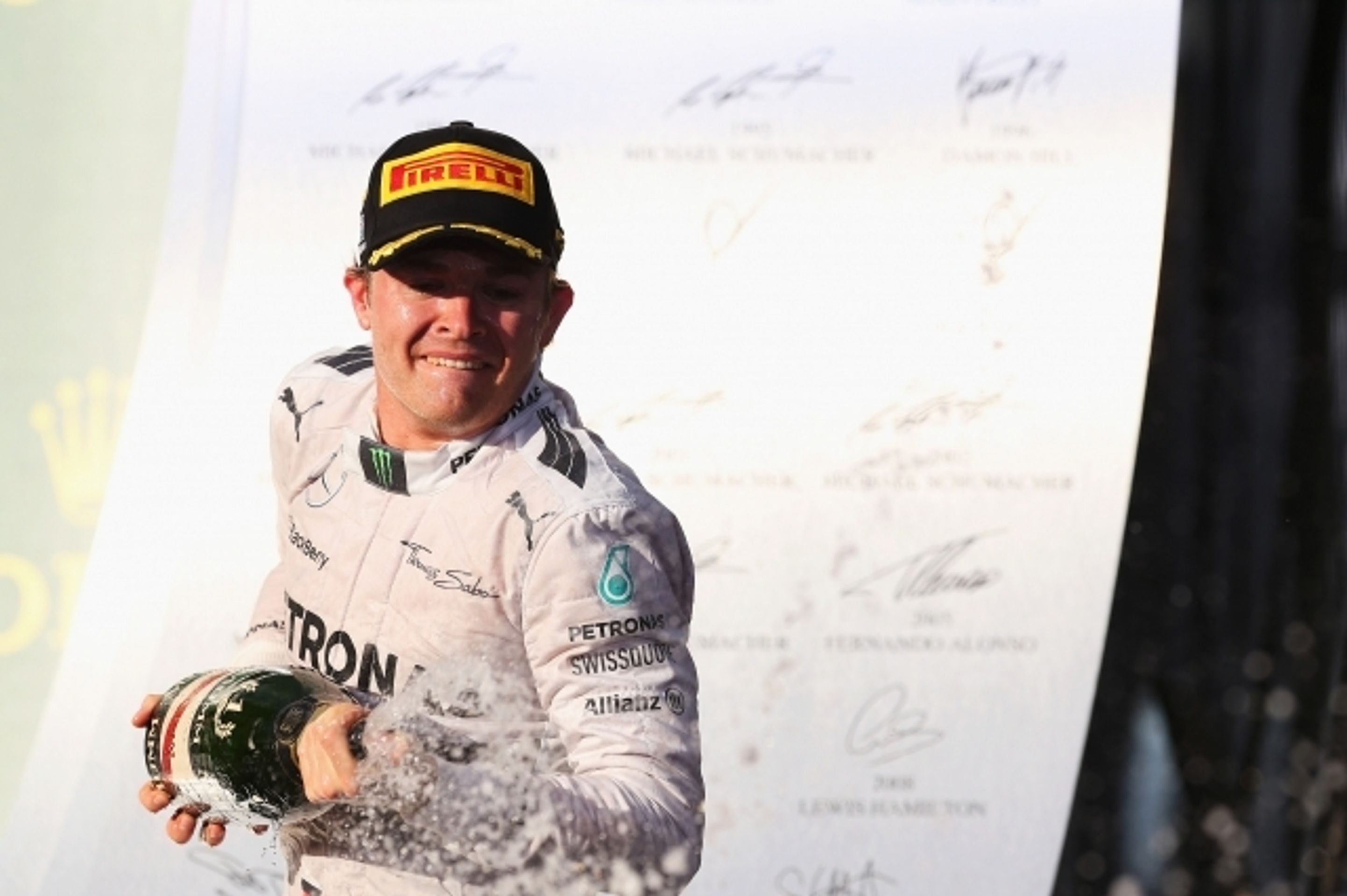 Velká cena Austrálie, Rosberg, Ricciardo, Magnussen - 1 - GALERIE: Rosberg ovládl Velkou cenu Austrálie, domácí Ricciardo byl druhý (10/10)