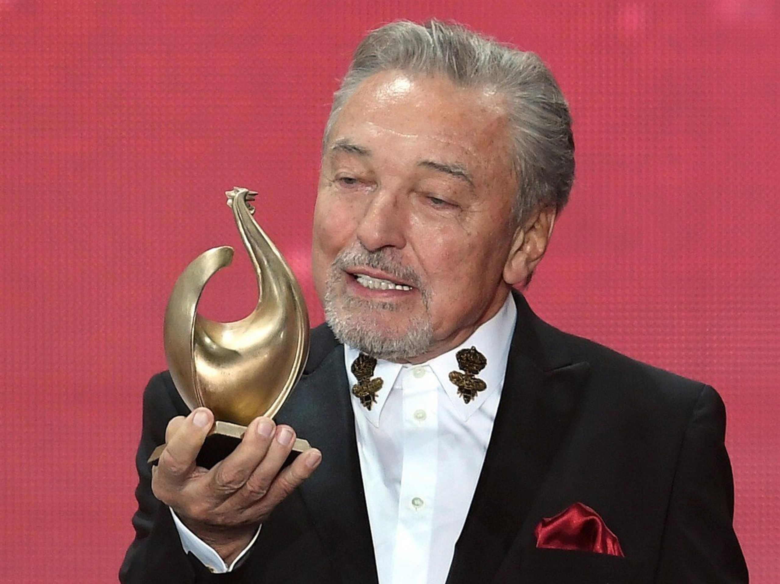 Karel Gott získal cenu Zlatá slepice - 3 - GALERIE: Karel Gott získal cenu Zlatá slepice (4/6)
