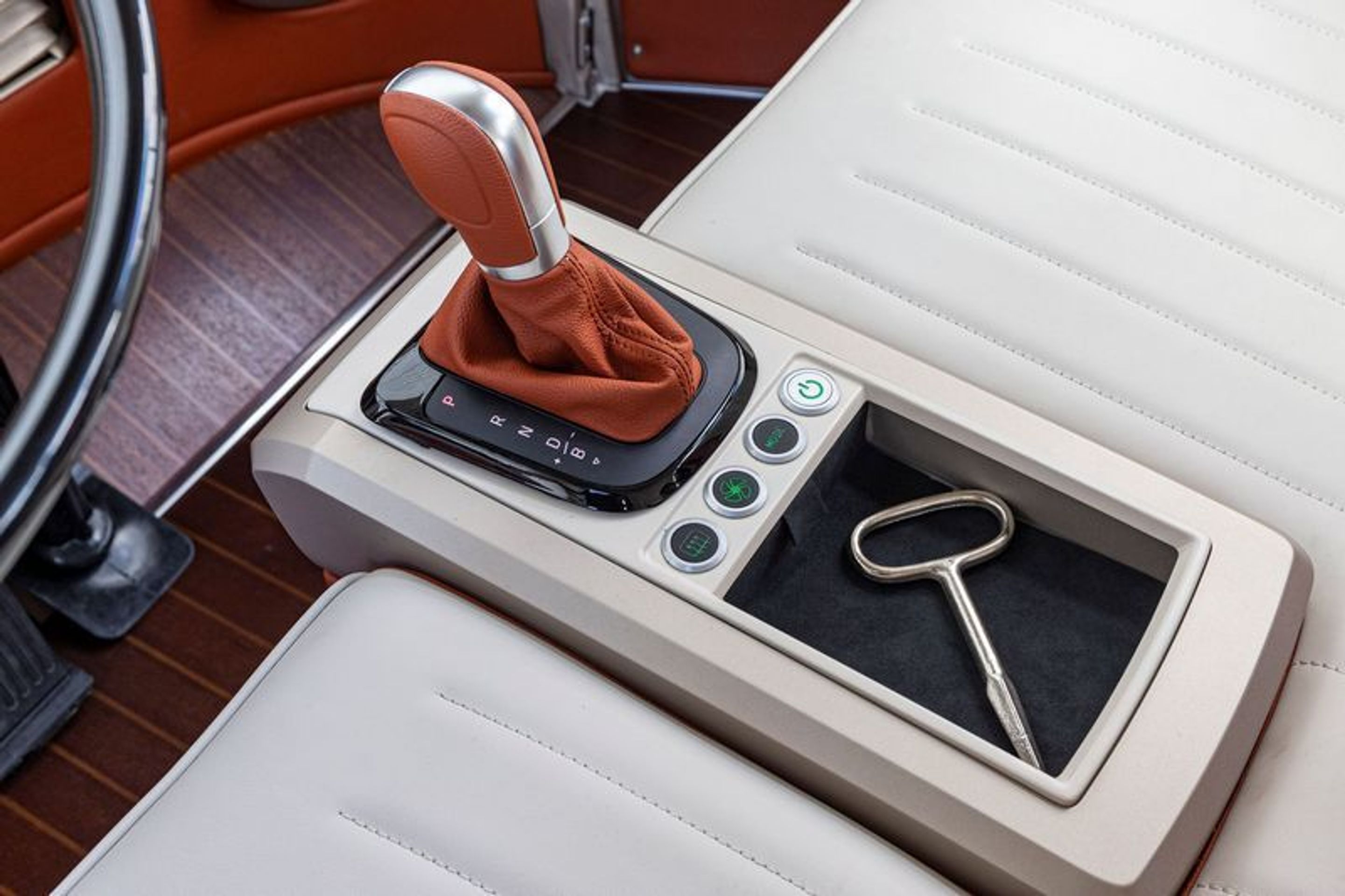 VW e-Bulli - 19 - Fotogalerie: Moderní verze legendárního VW Bulli (8/14)