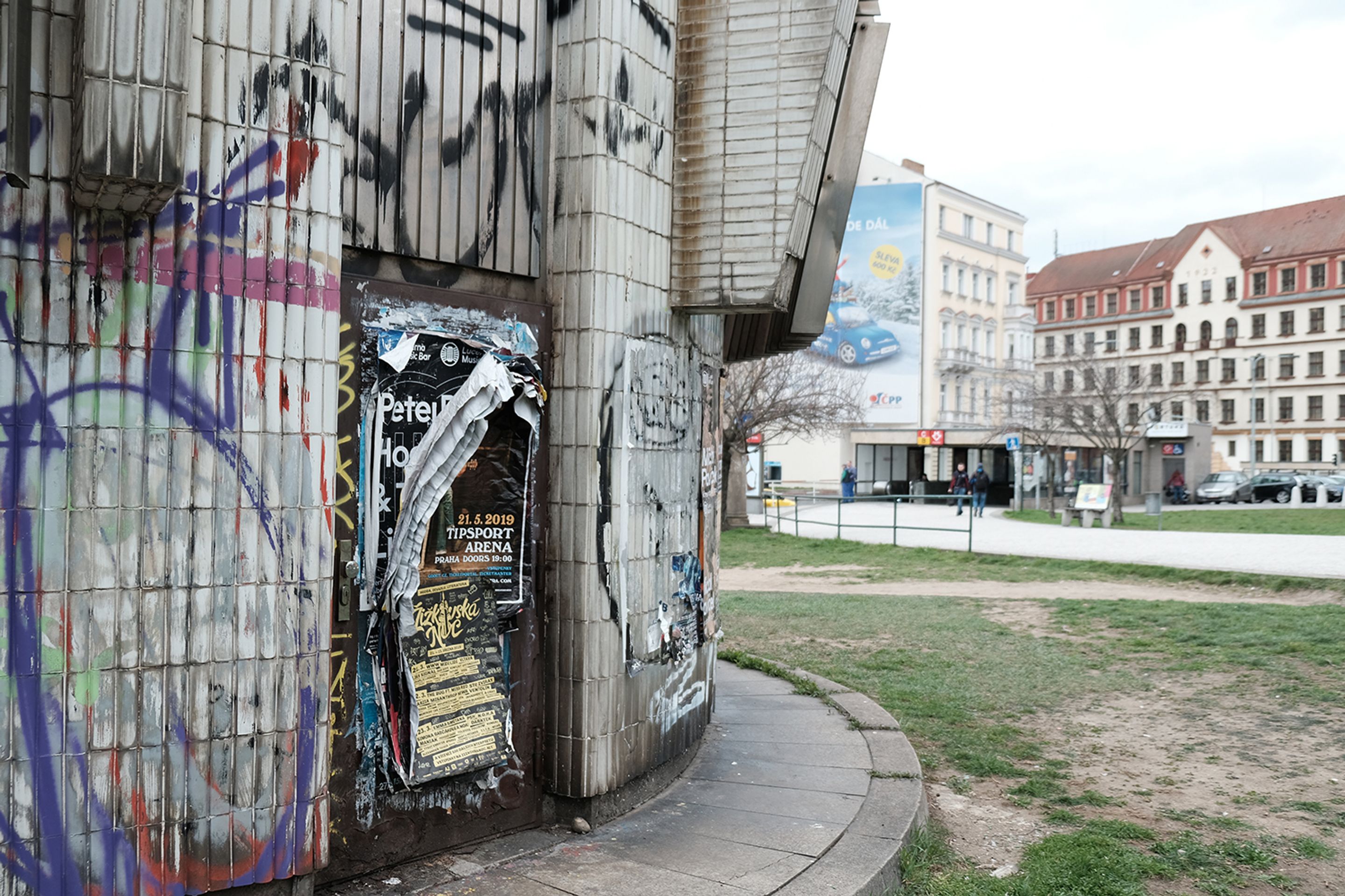 Nevábná zákoutí pražských nádraží - 3 - GALERIE: Nevábná zákoutí pražských nádraží (24/25)